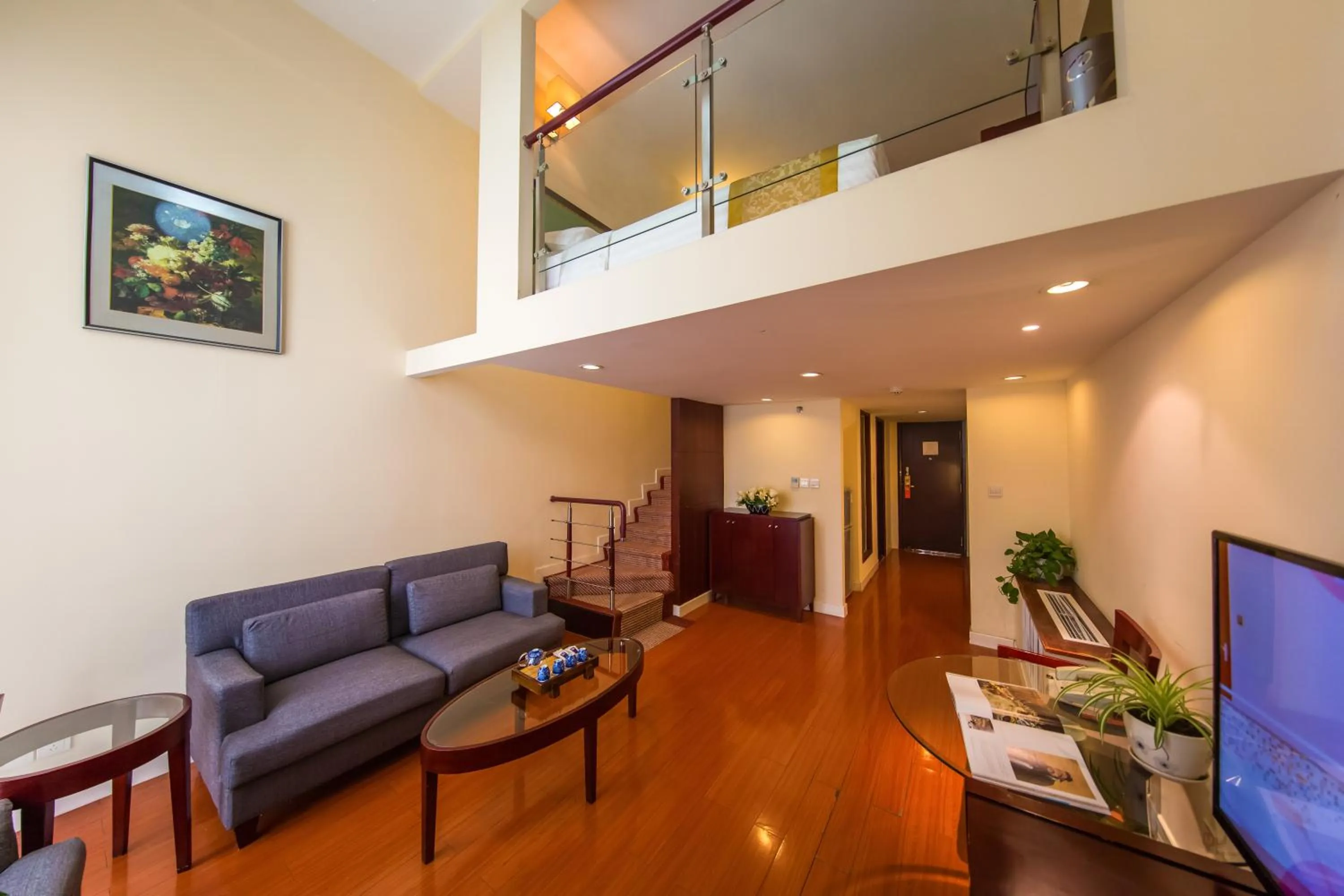 Yantai Meiya International ApartHotel (Previous Ramada Plaza)