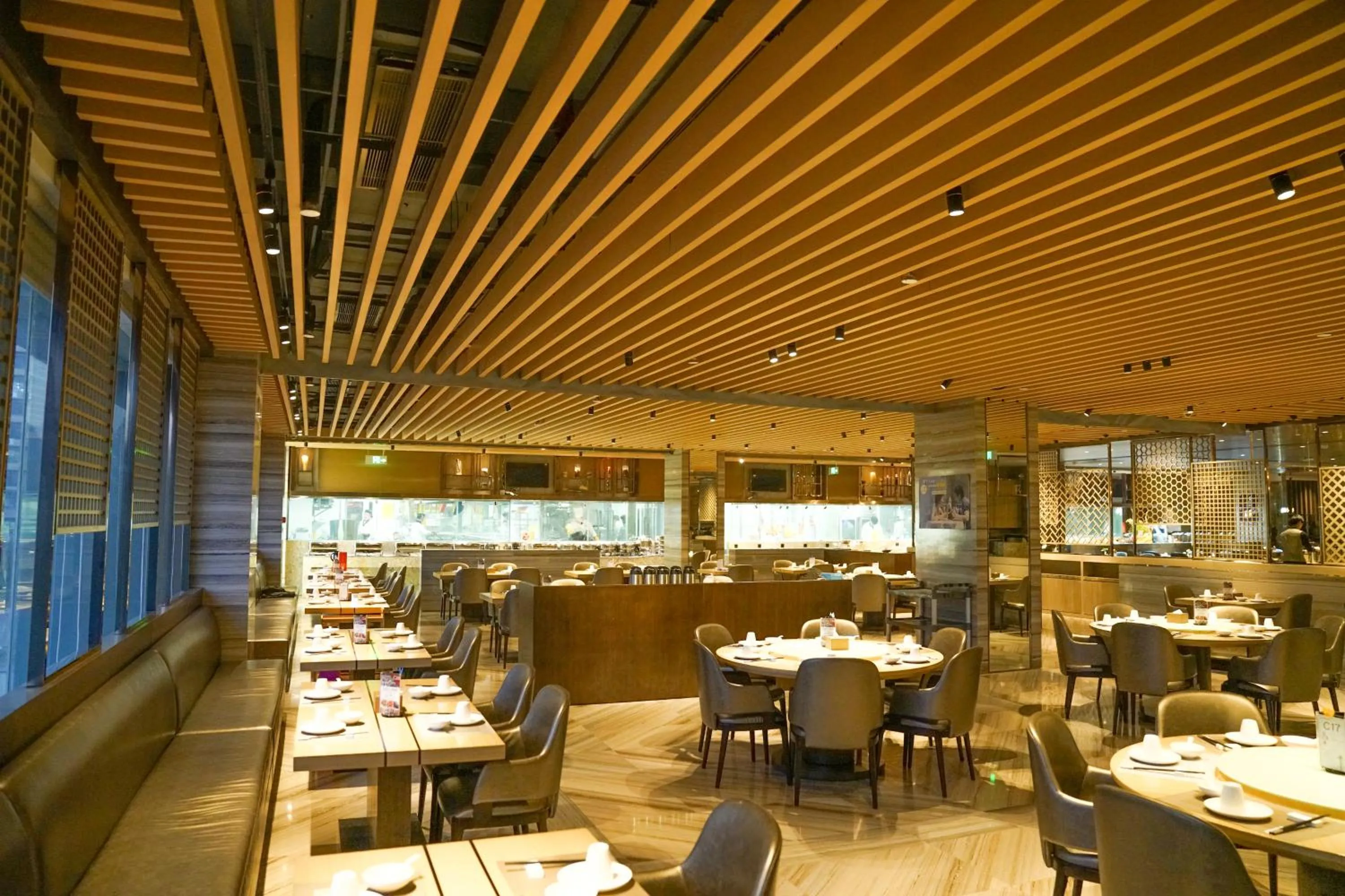 Yantai Meiya International ApartHotel (Previous Ramada Plaza)