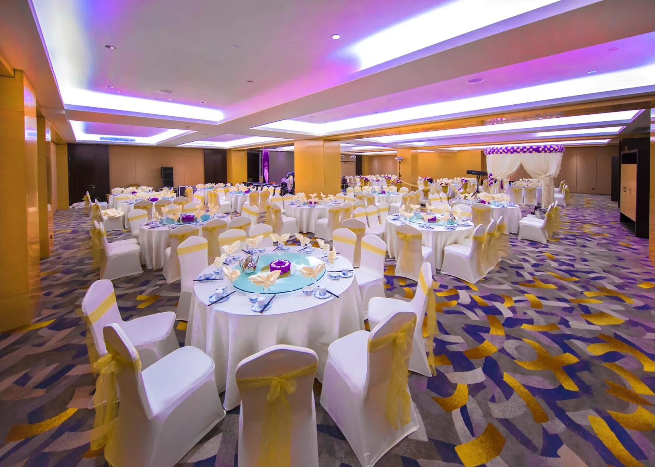 Yantai Meiya International ApartHotel (Previous Ramada Plaza)