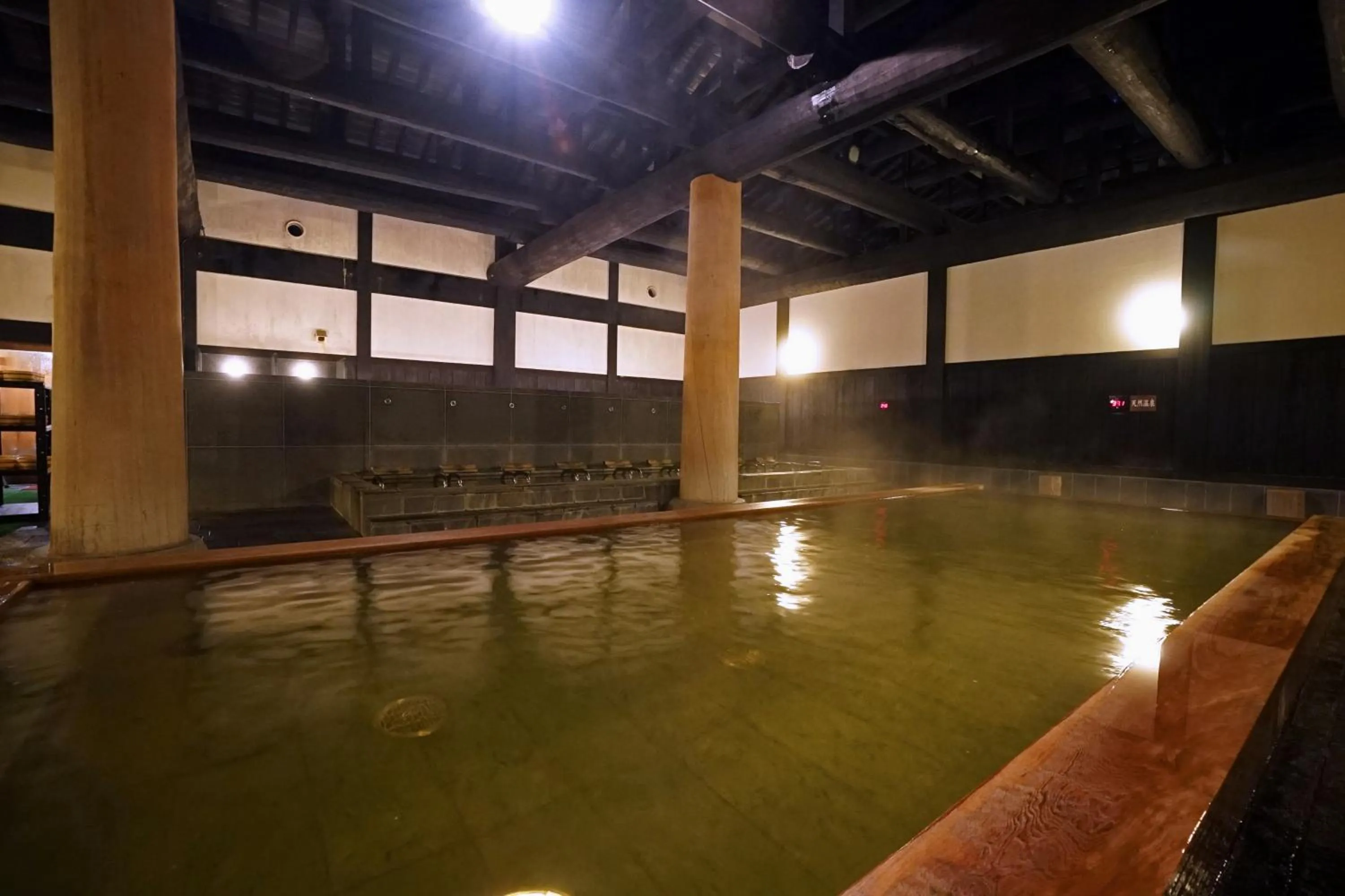 Hot Spring Bath in Mikasa Tennen Onsen Taikonoyu Sparesort Hotel Taiko Bettei Hatago