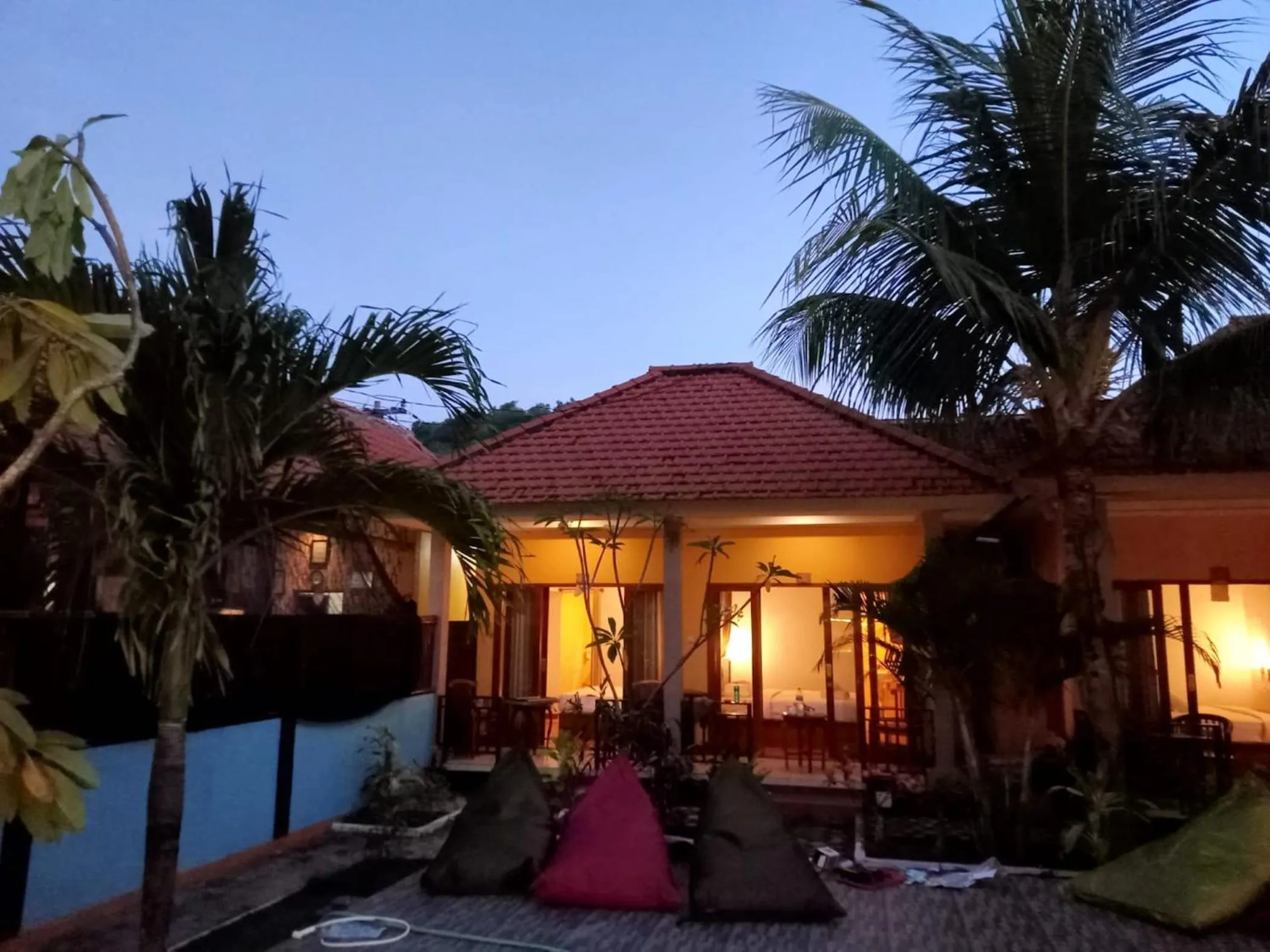 Property building in Yellow Bridge Guest House