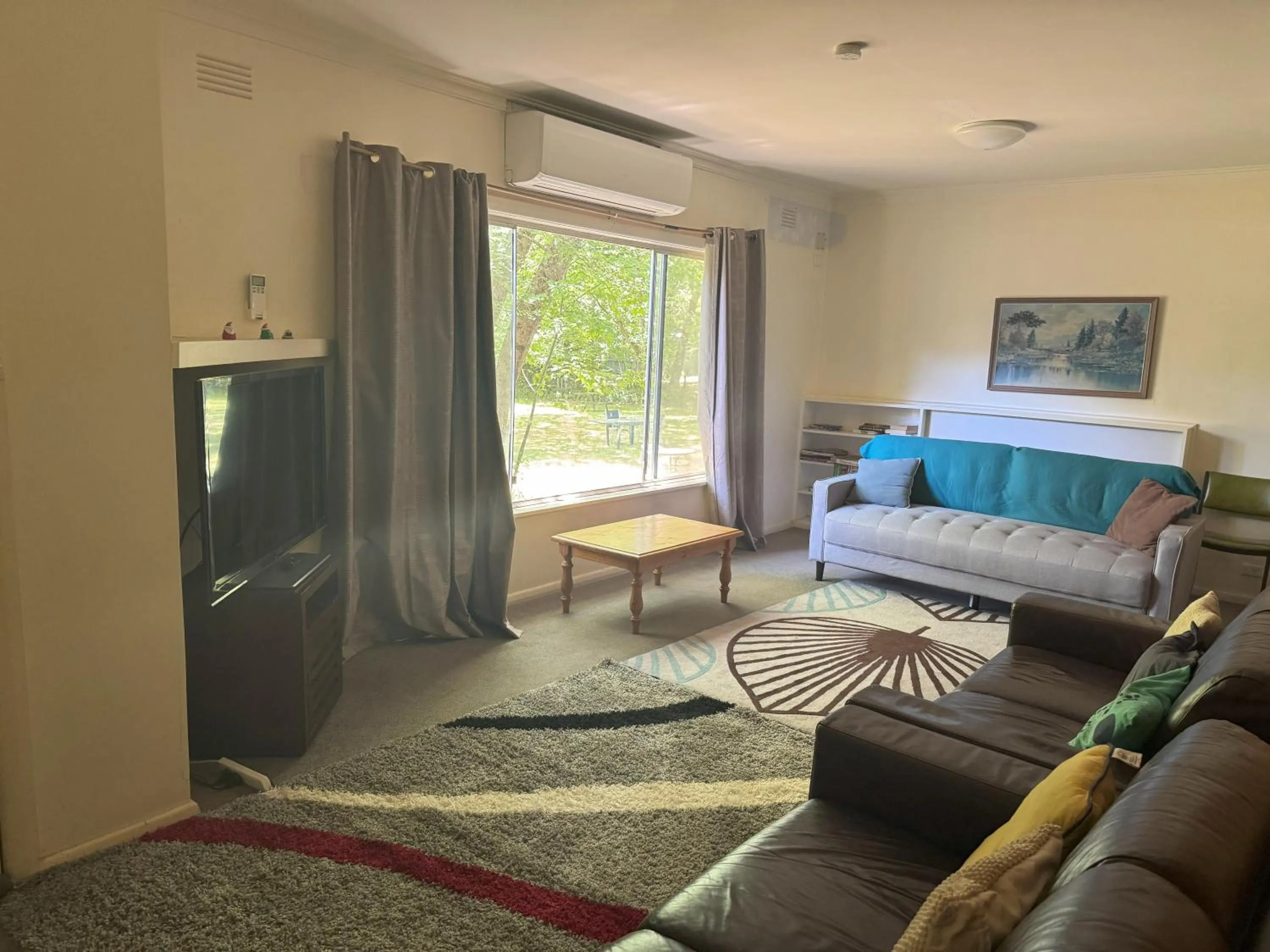 Family, Bed in Ovensview On Riverside