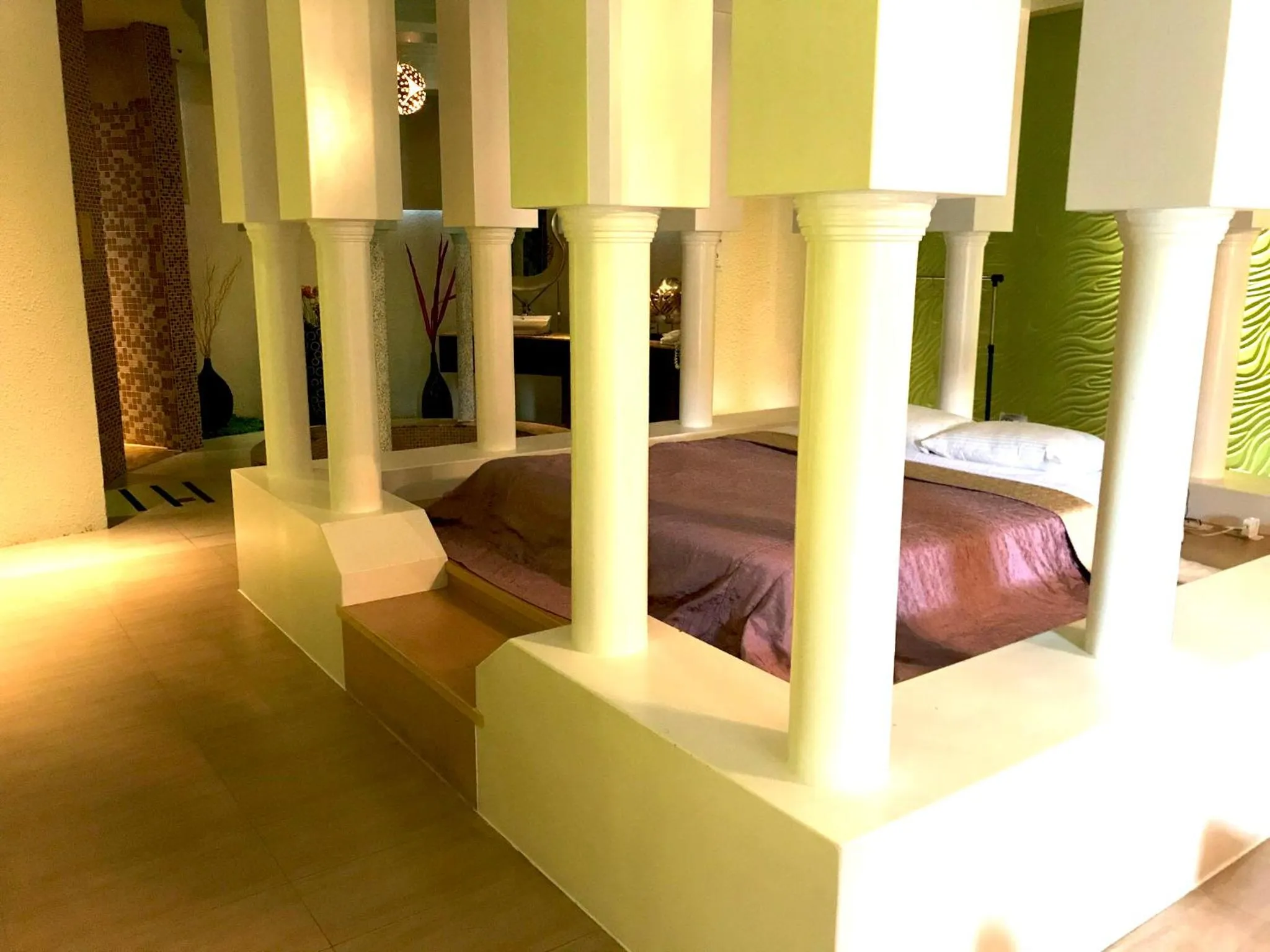 Bed in Fortune Villa Motel