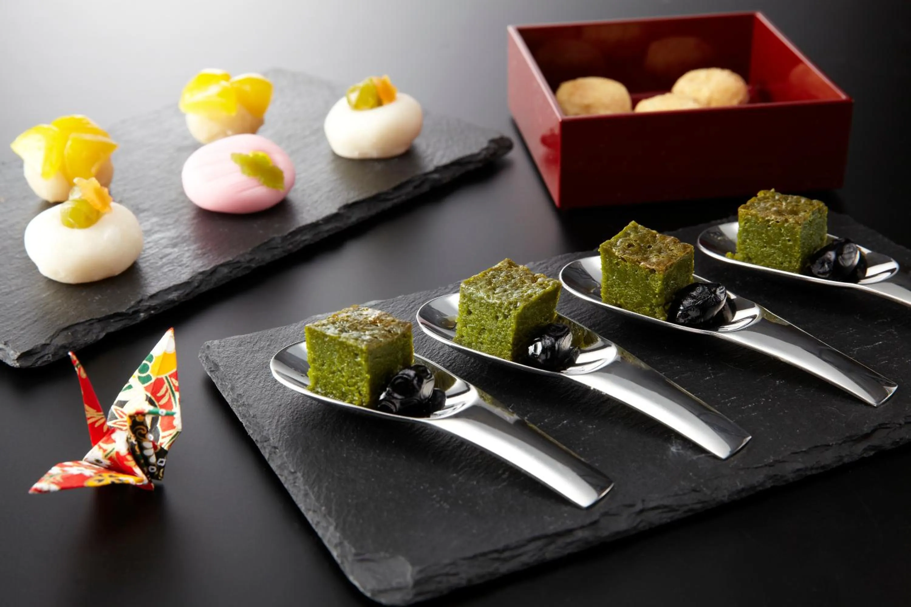 Lounge or bar in Takanawa Hanakohro - in Grand Prince Hotel Takanawa