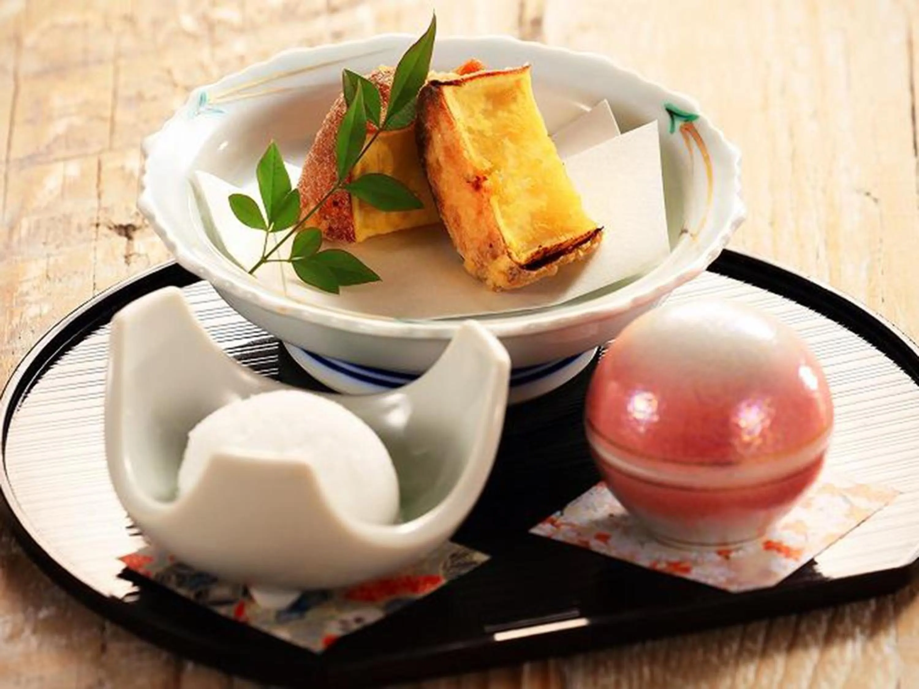 Restaurant/places to eat in Takanawa Hanakohro - in Grand Prince Hotel Takanawa