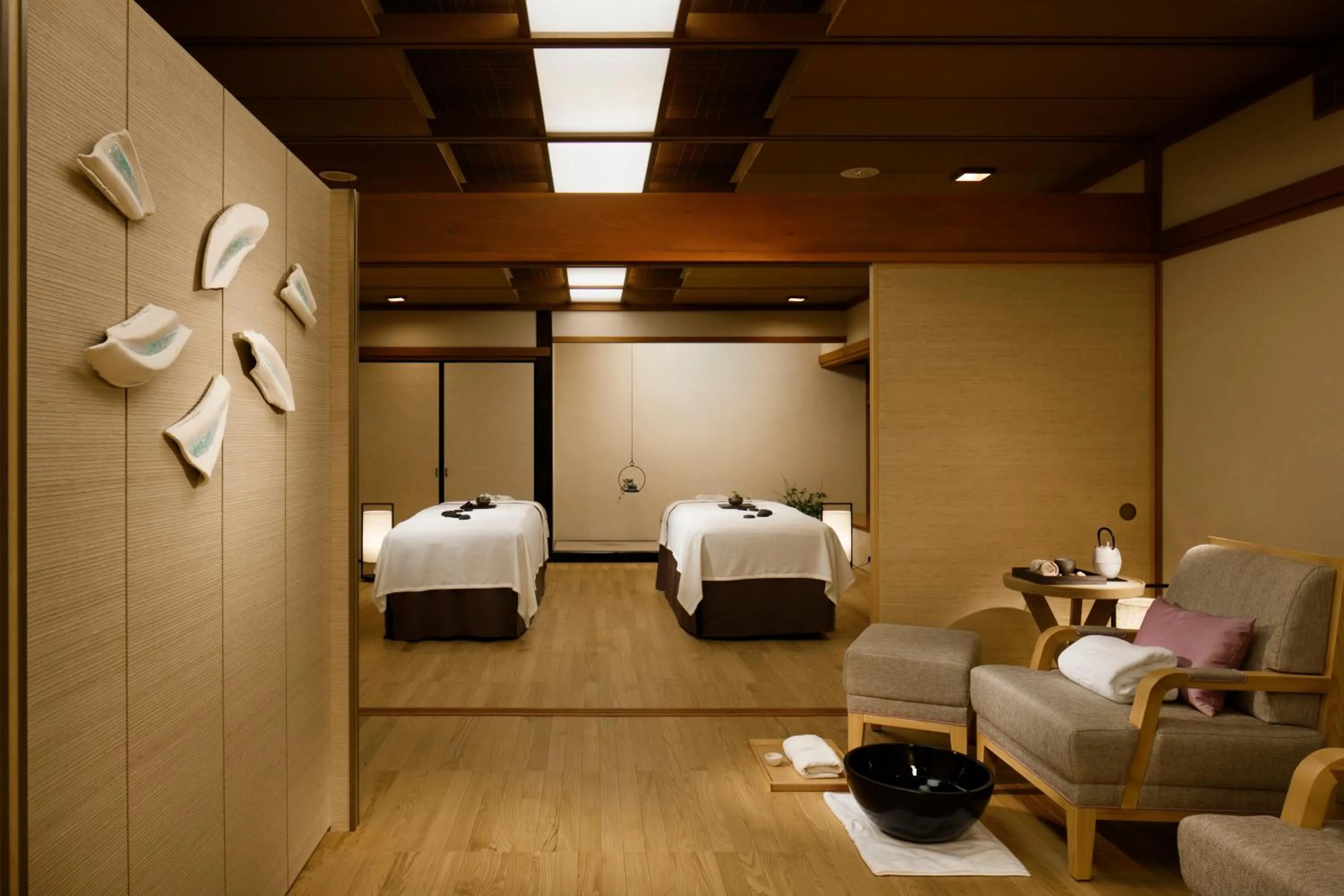 Massage, Bed in Takanawa Hanakohro - in Grand Prince Hotel Takanawa