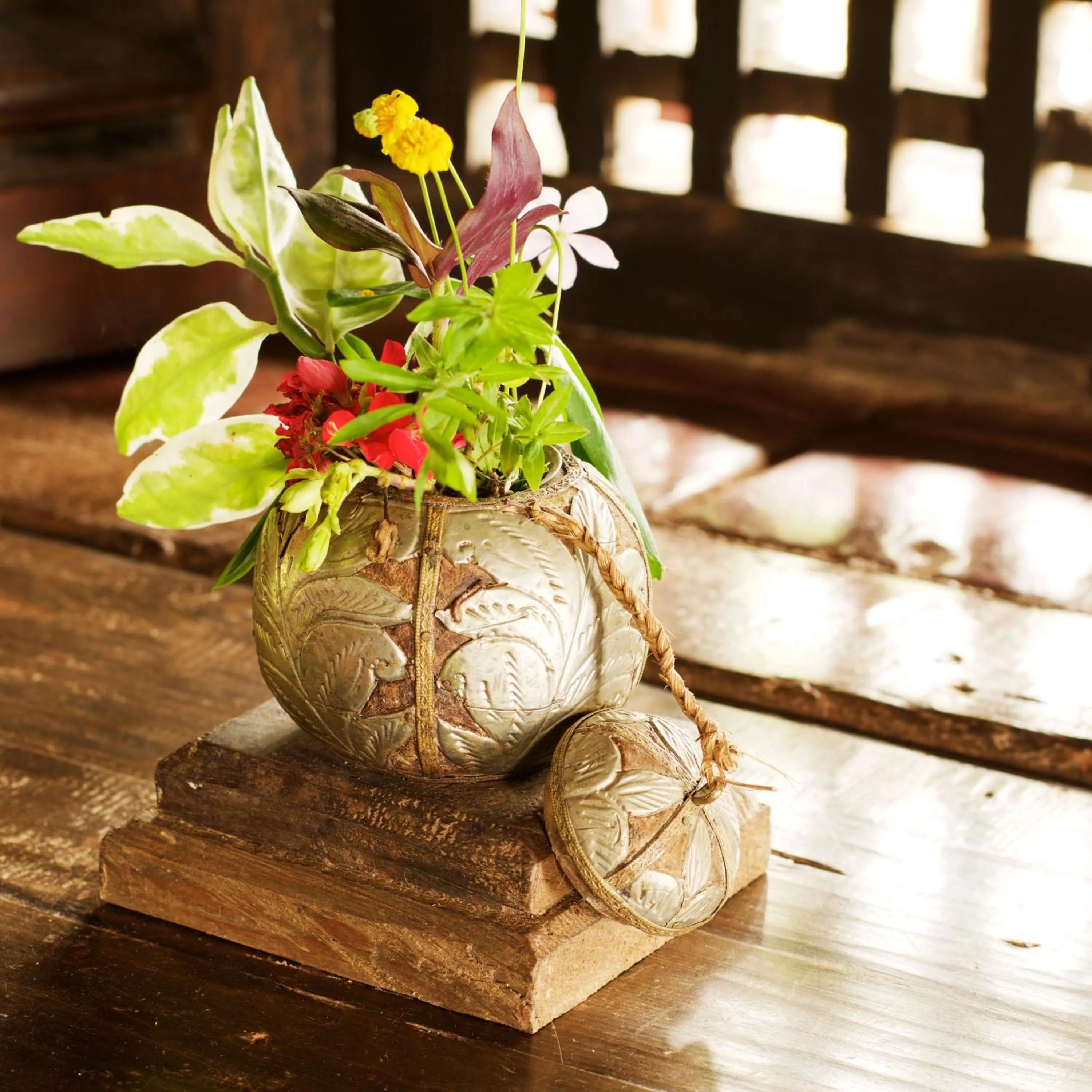 Decorative detail in The Famous Farm