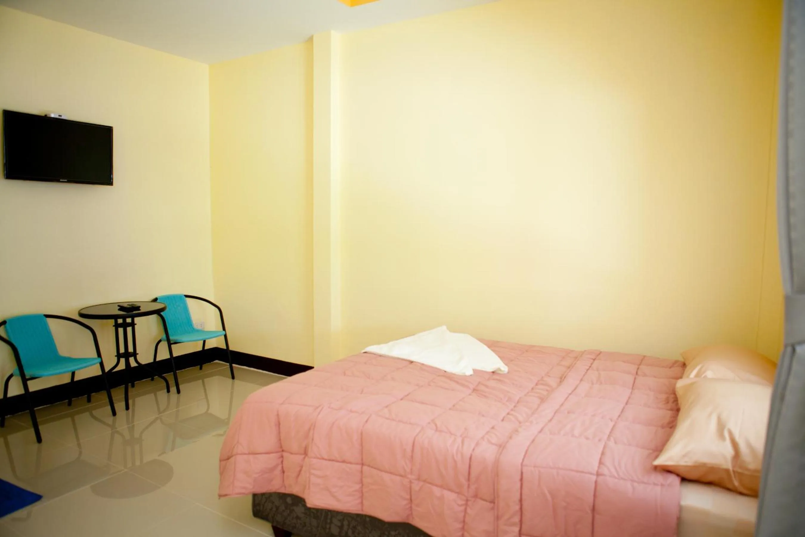 Bed in Bannrommai Sattahip