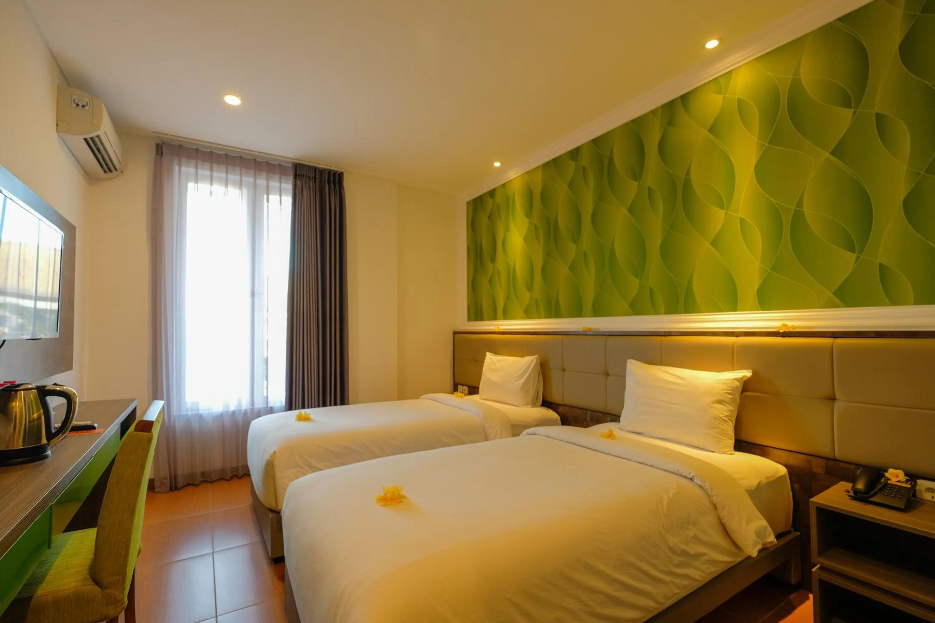 Bed in Papillon Echo Beach