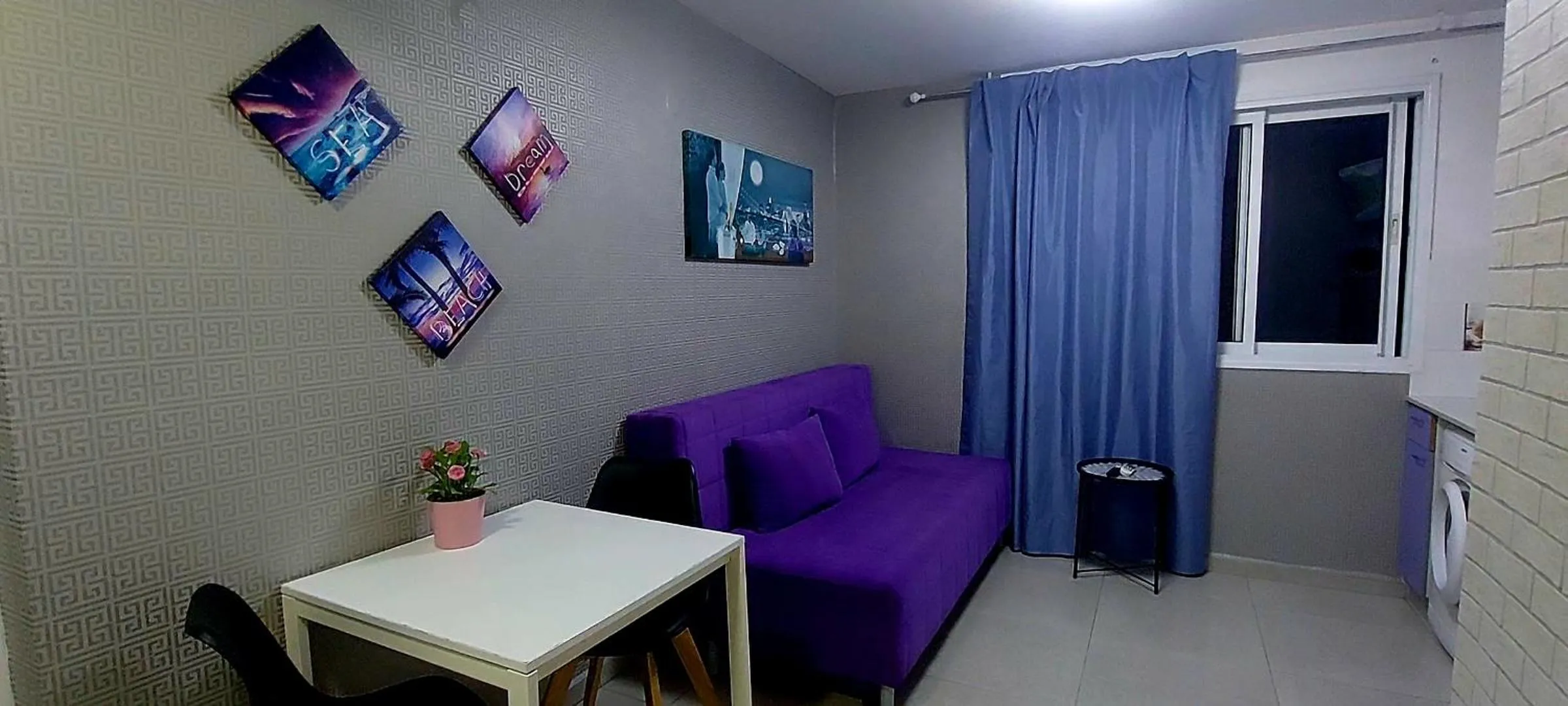 Beachfront Apartment Bat Yam 613