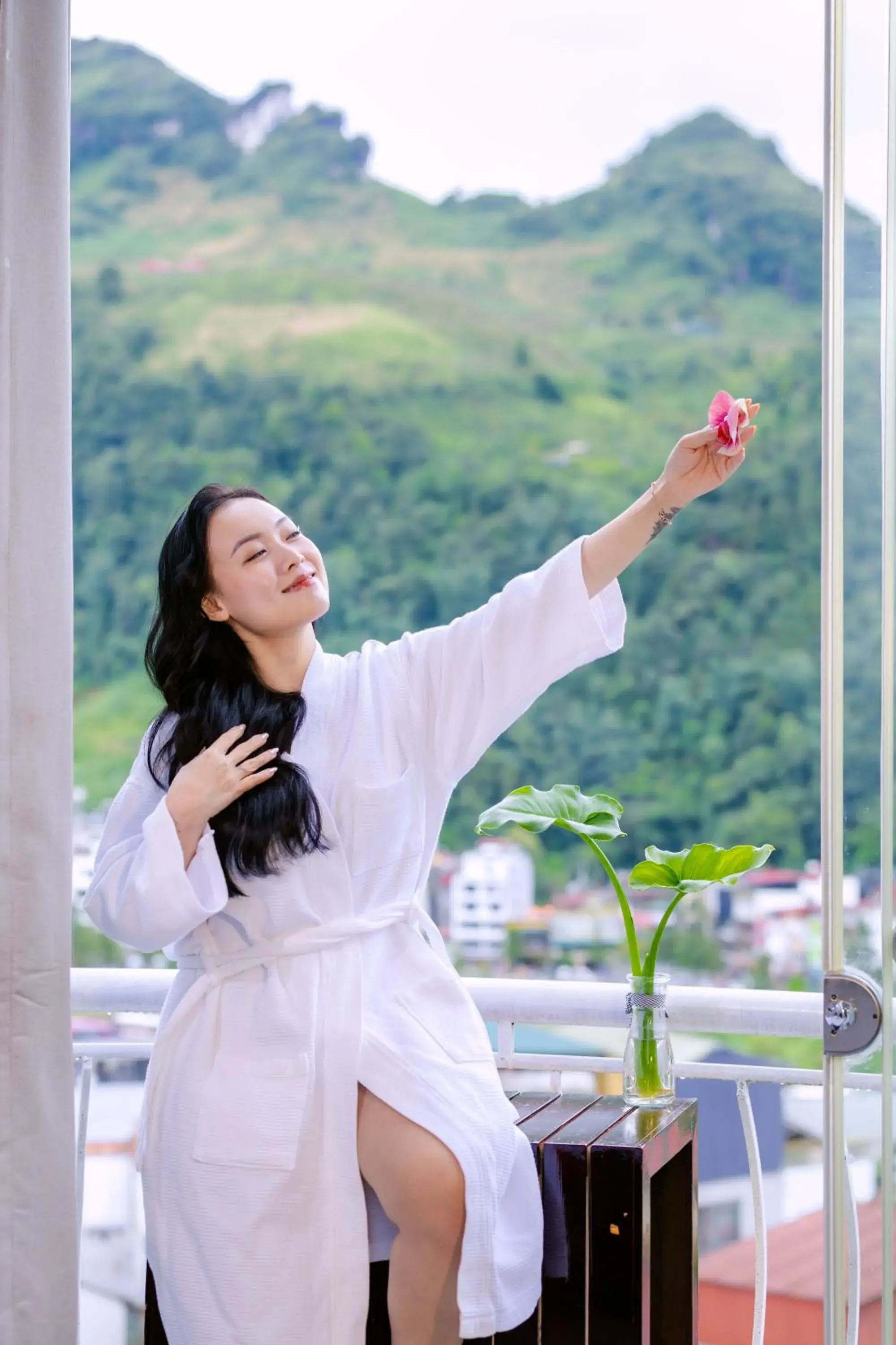 Senior Double Panoramic City View With Balcony in Sapa Village Hotel Senior Double Panoramic City View With Balcony in Sapa Village Hotel