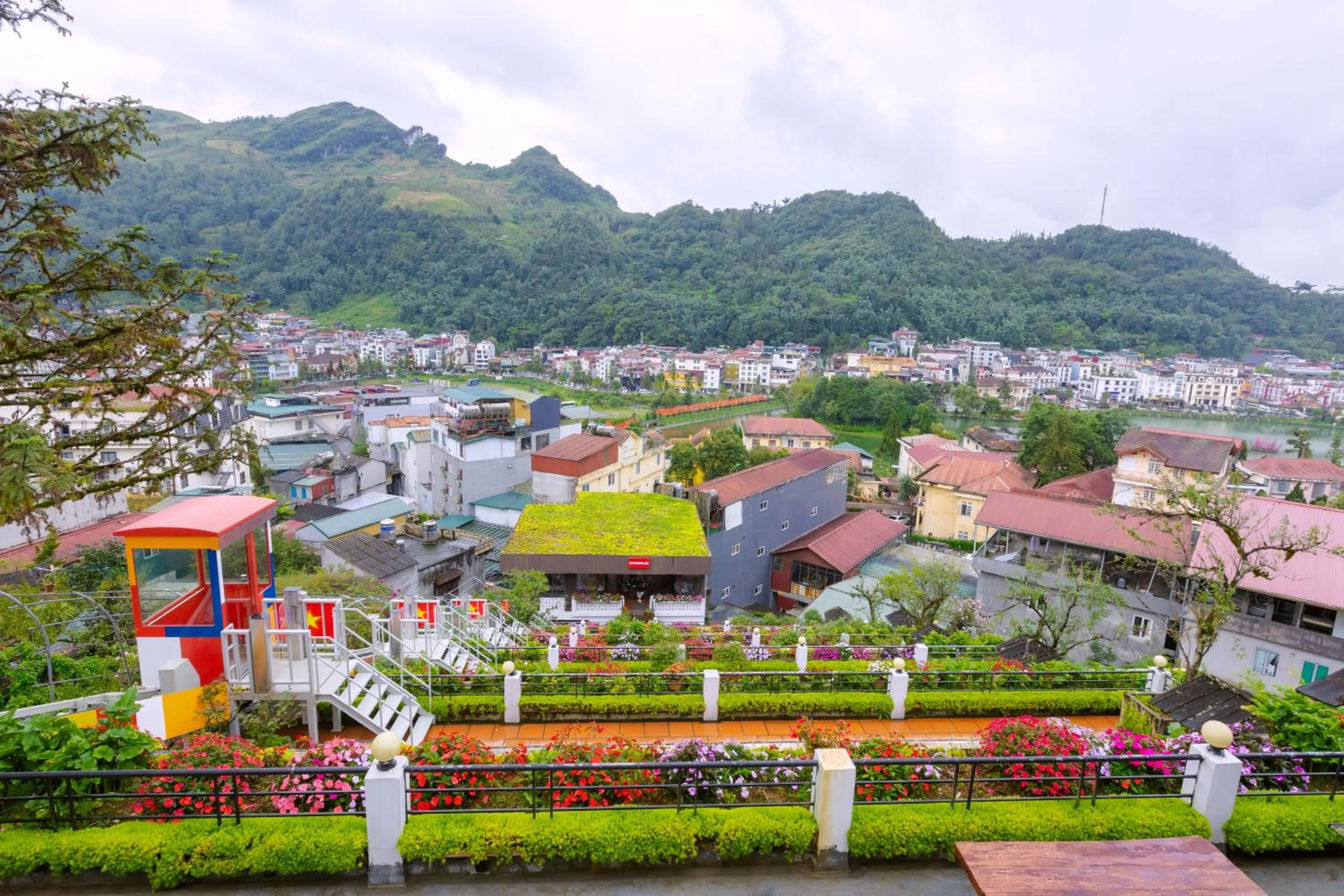 Property building in Sapa Village Hotel
