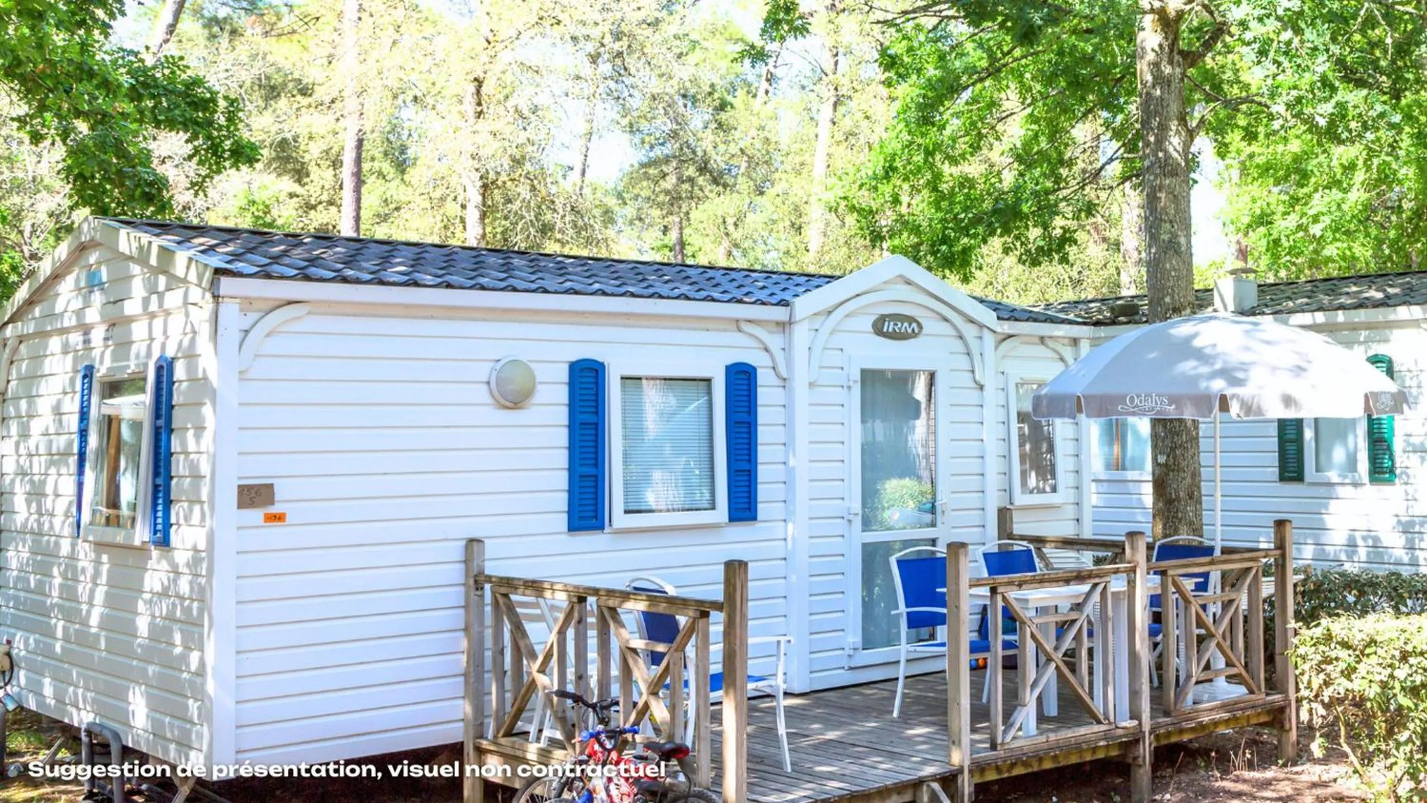 Property building in Camping Les Dunes