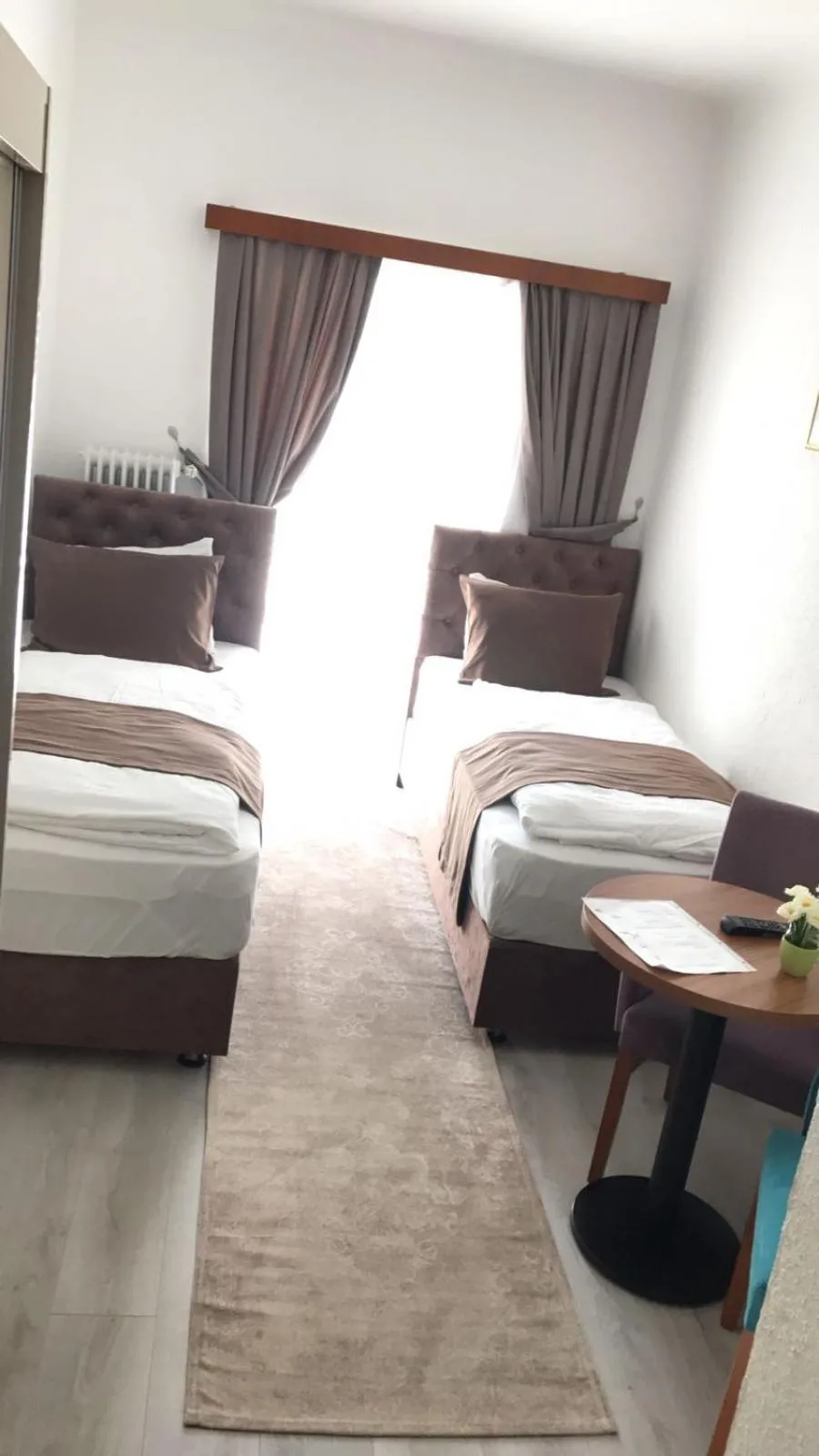 Twin Room in Pension Babenberger