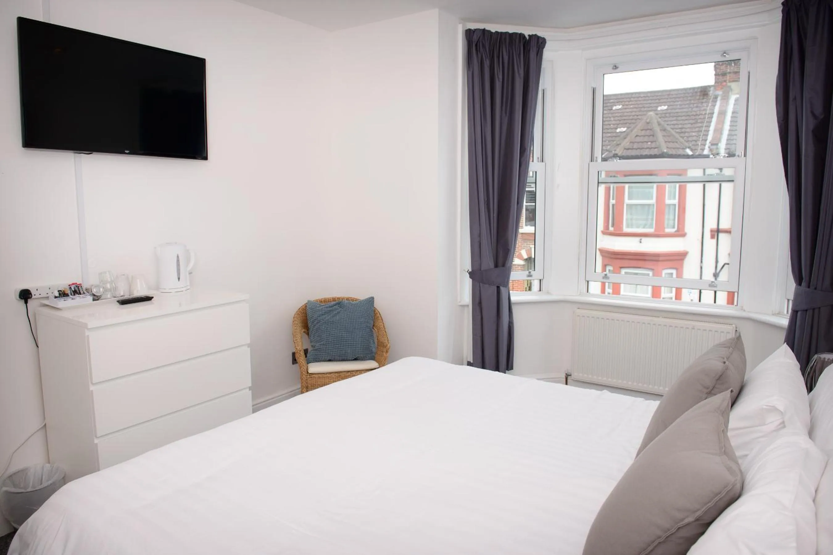 Photo of the whole room in The Claremont