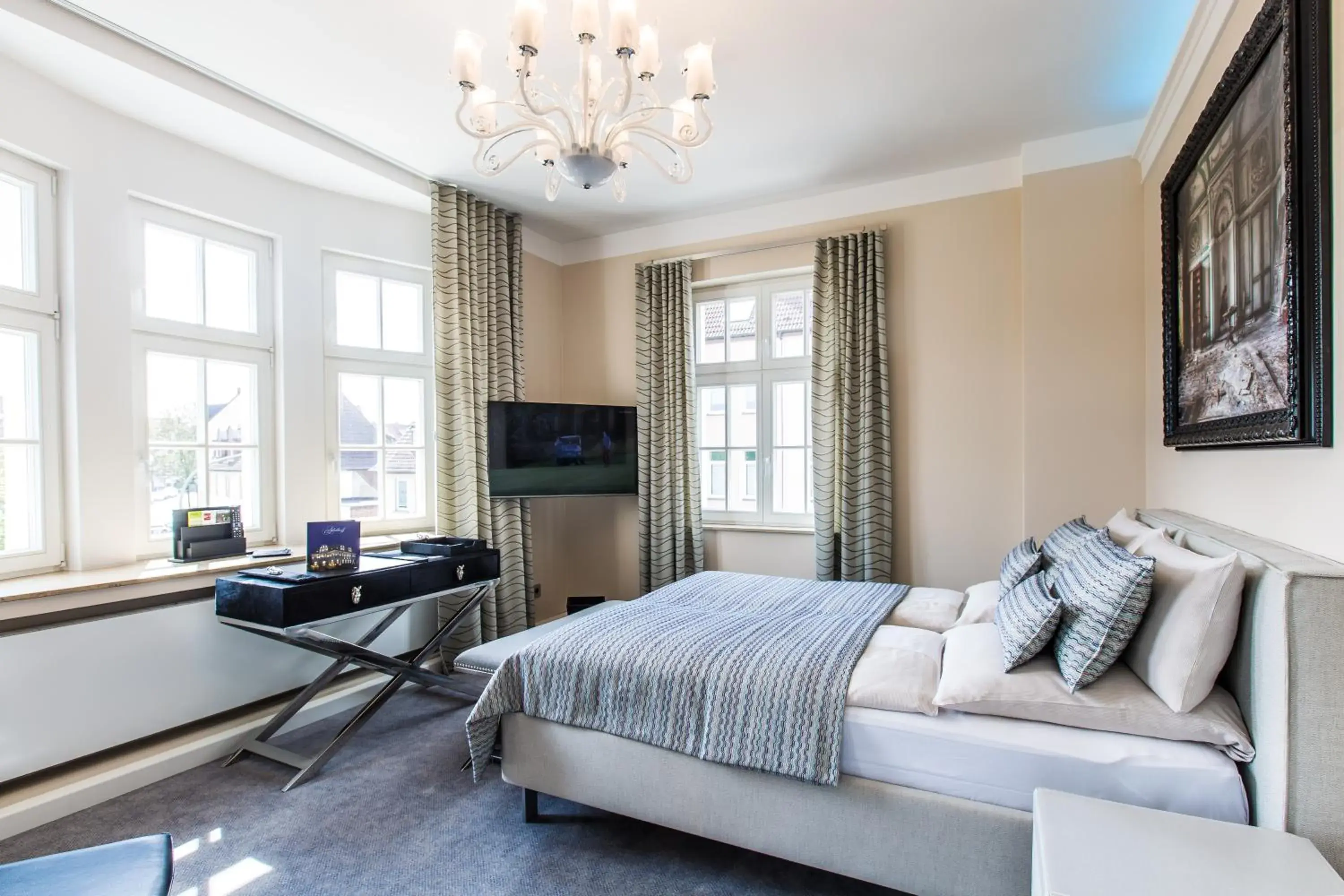 Executive Suite - single occupancy in Adelhoff Executive Suite - single occupancy in Adelhoff