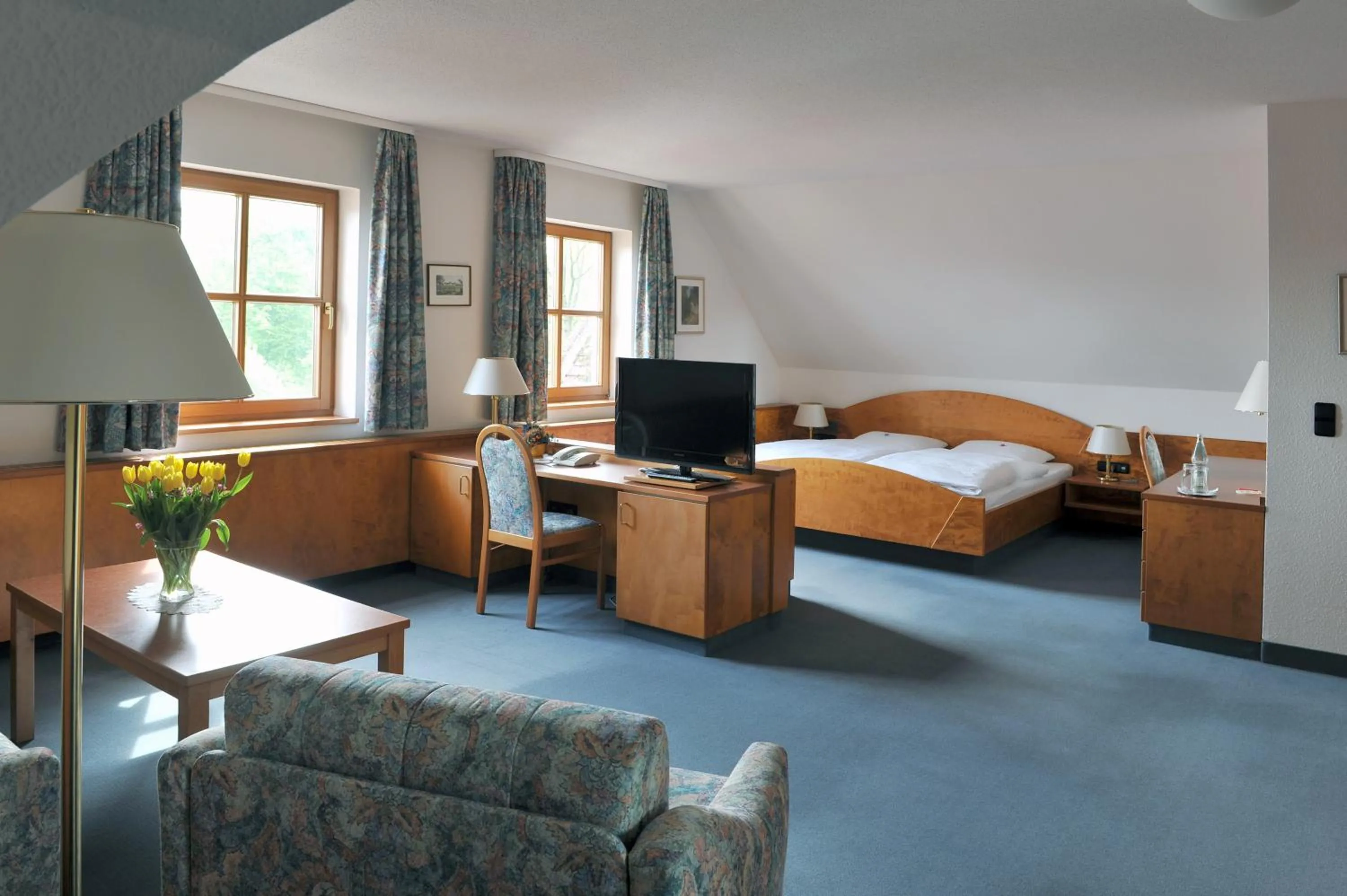 Photo of the whole room, Bed in Hotel Grüner Baum