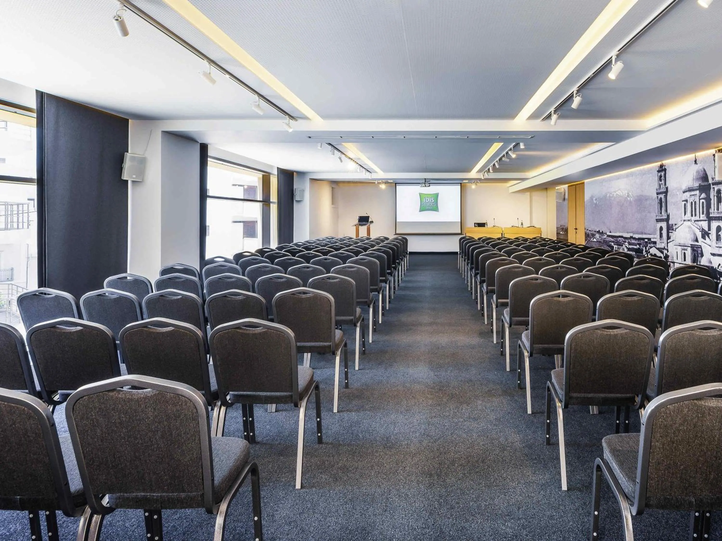 Meeting/conference room in Ibis Styles Heraklion Central