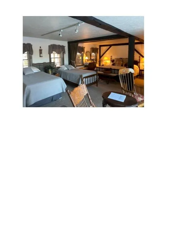 Bed in Timber Post Bed & Breakfast