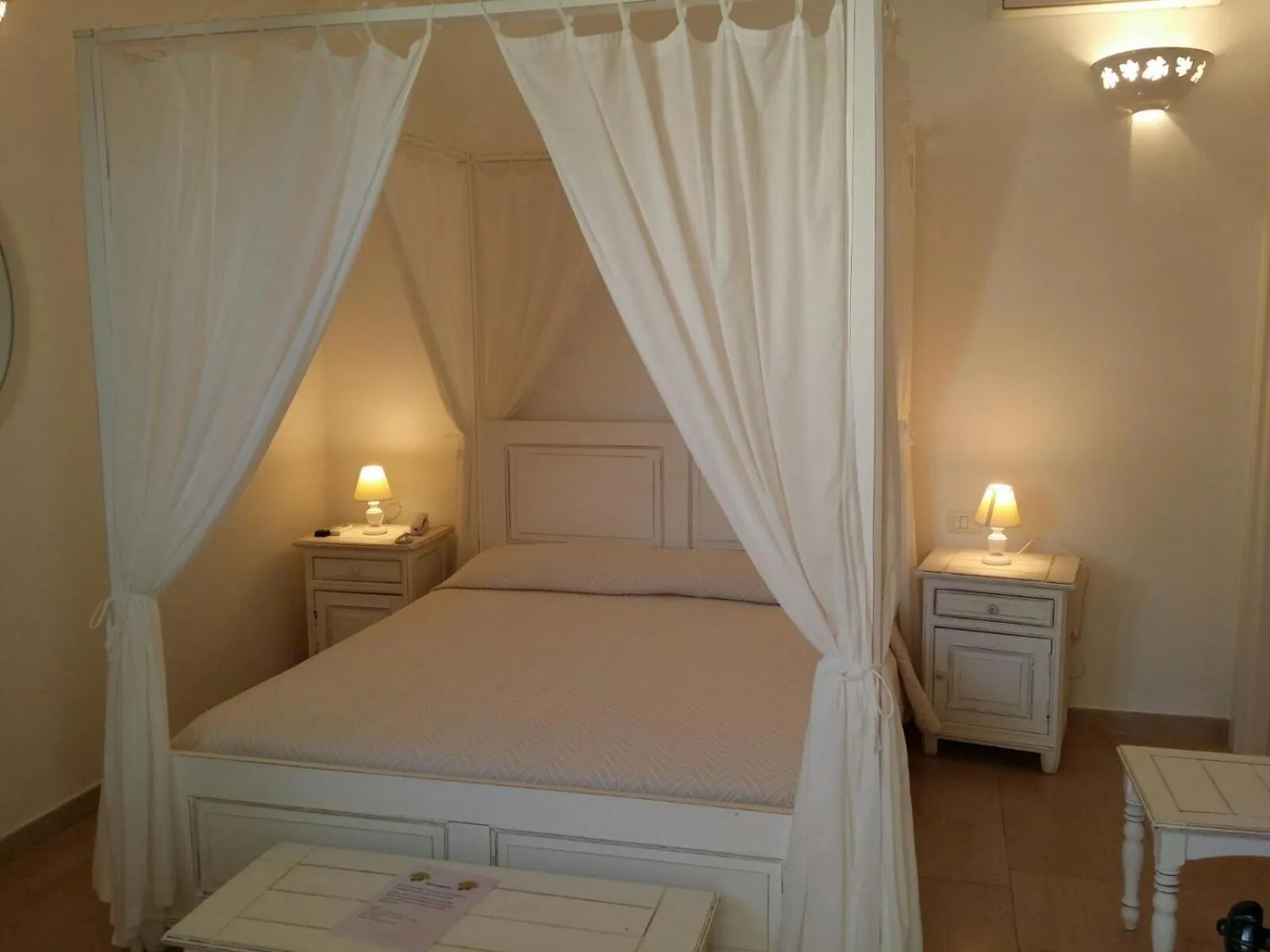 Bed in Antica Masseria Ficazzana - Tenuta