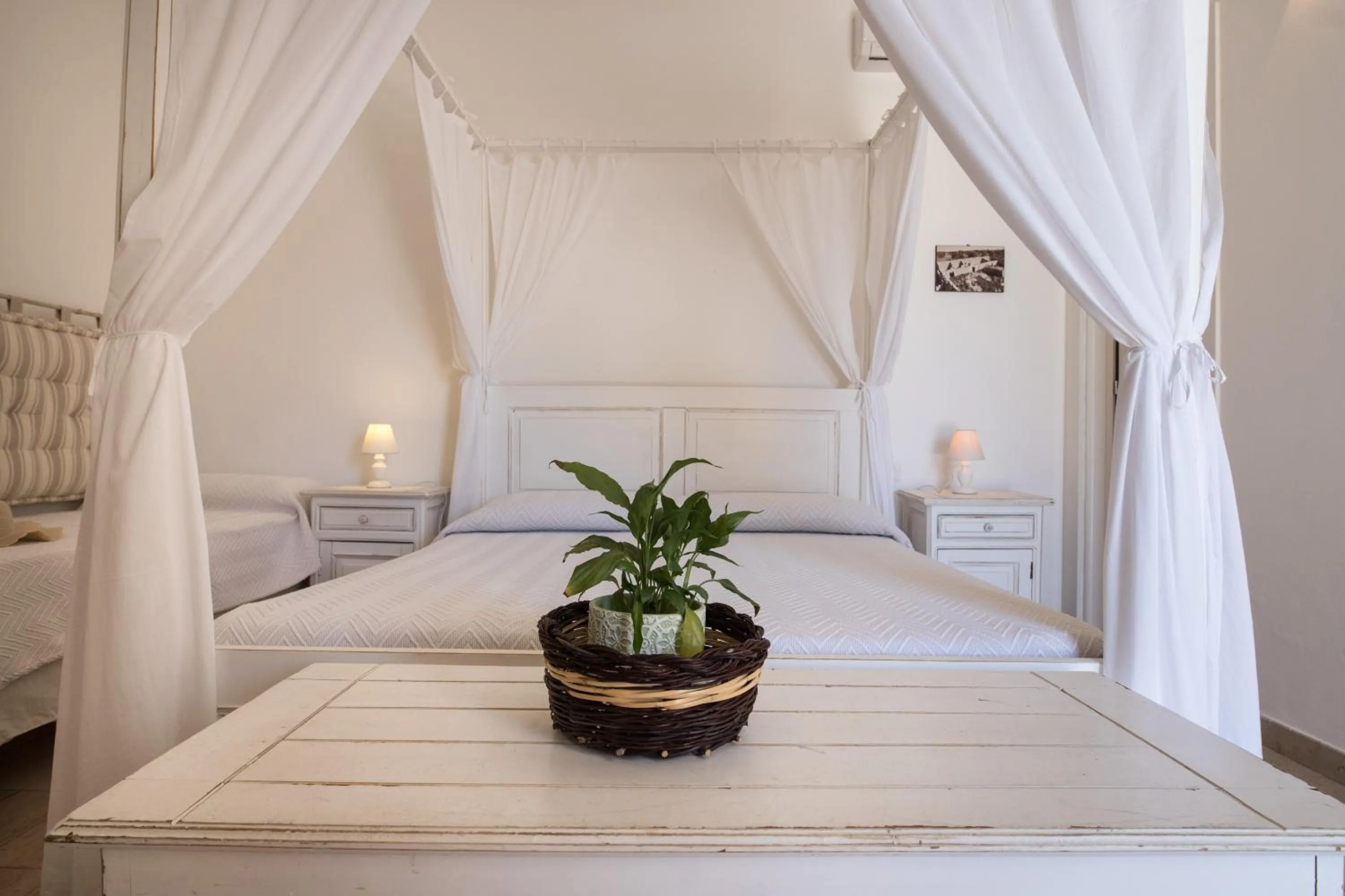 Bed in Antica Masseria Ficazzana - Tenuta