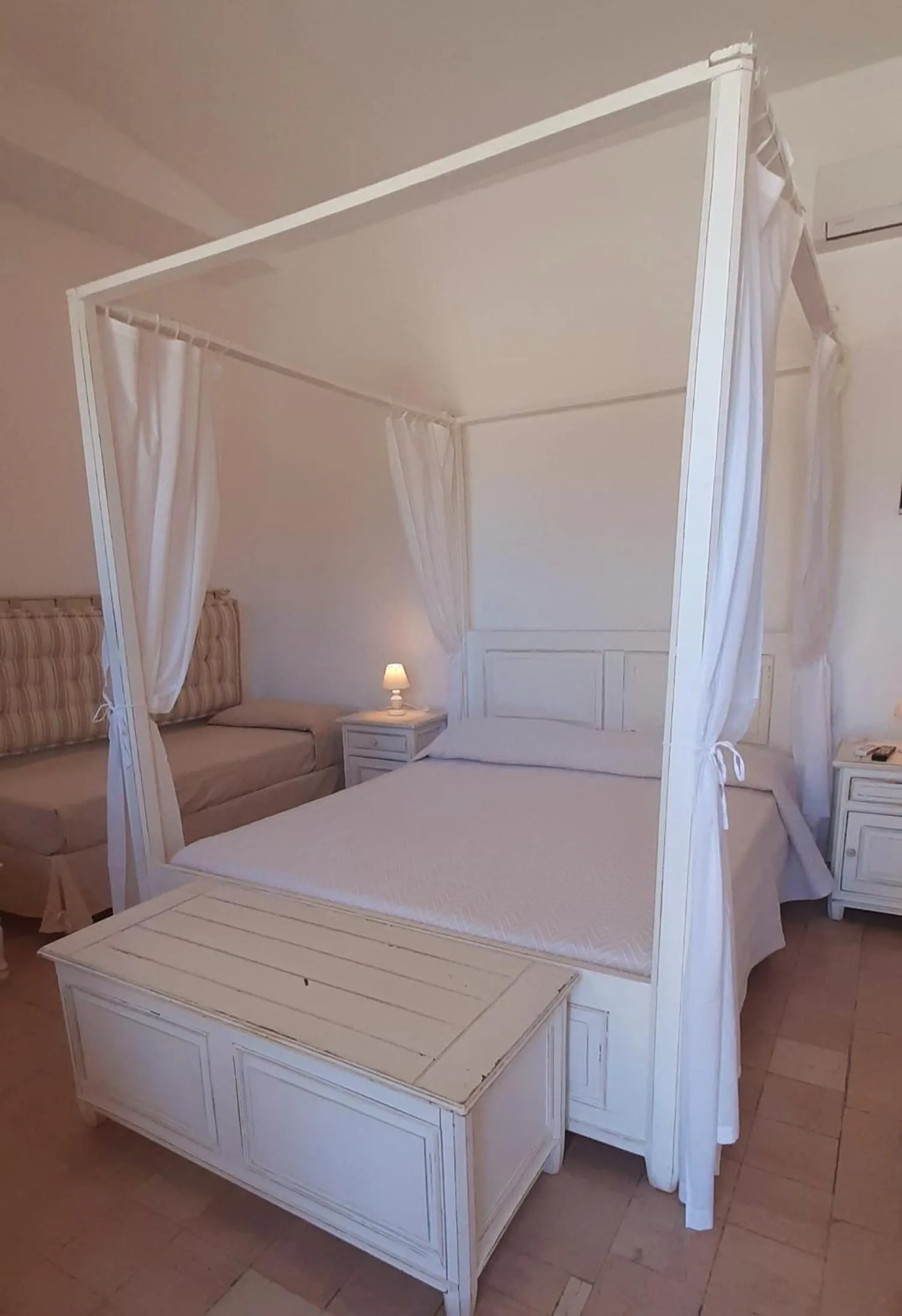 Bed in Antica Masseria Ficazzana - Tenuta