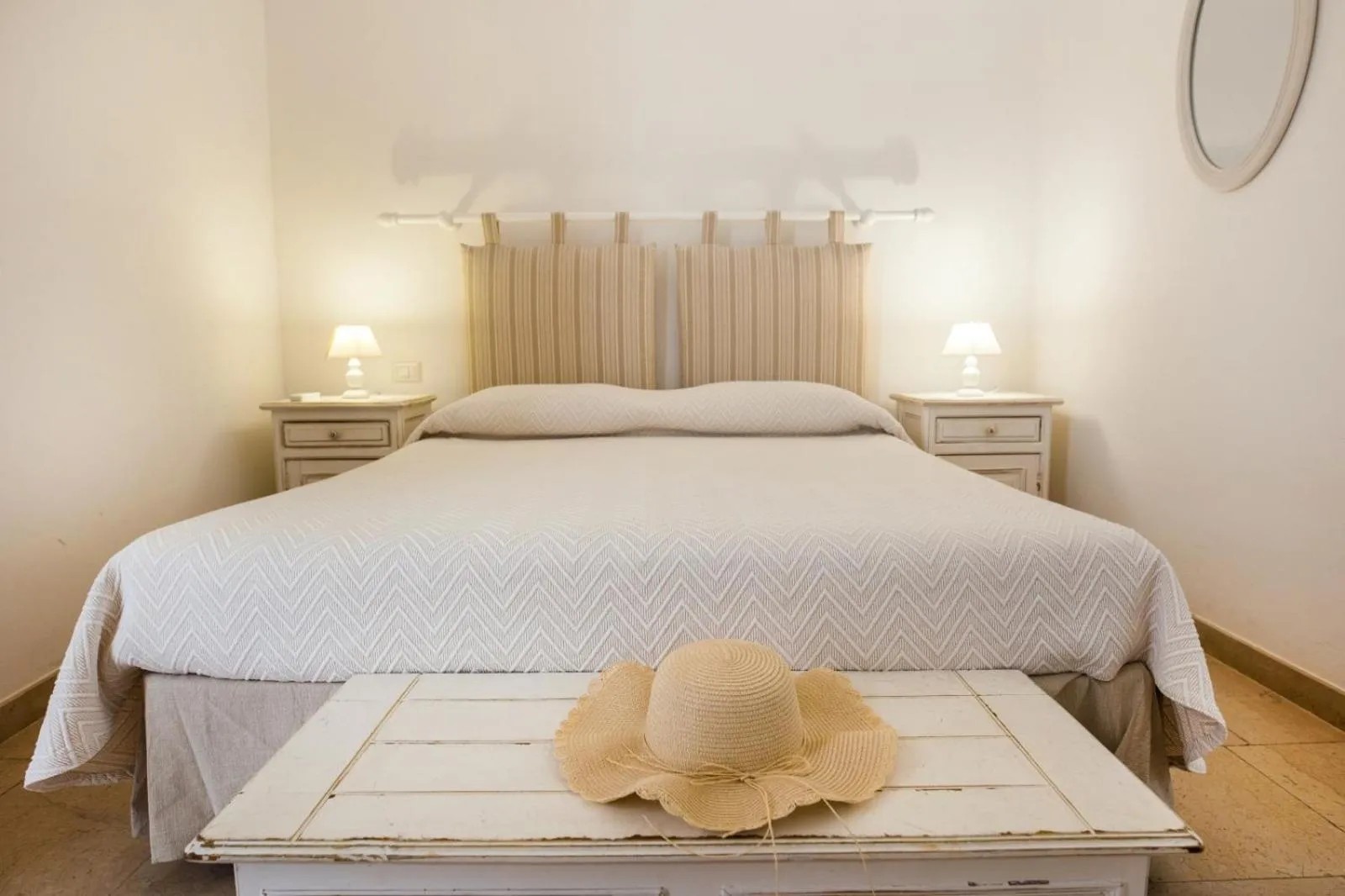 Bed in Antica Masseria Ficazzana - Tenuta