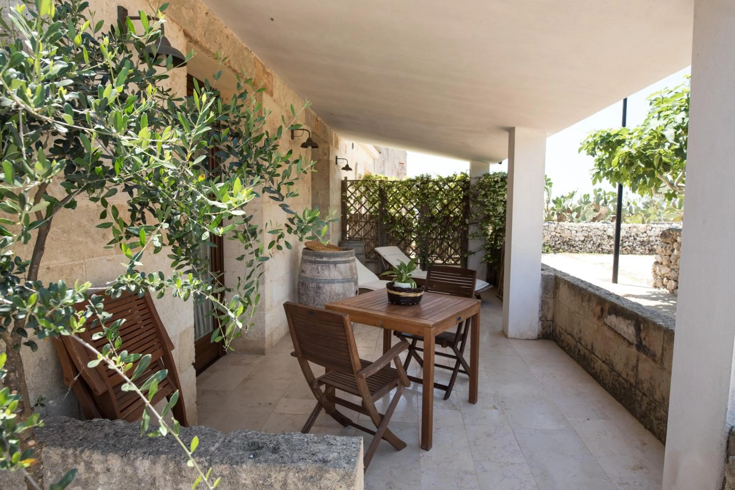 Patio in Antica Masseria Ficazzana - Tenuta