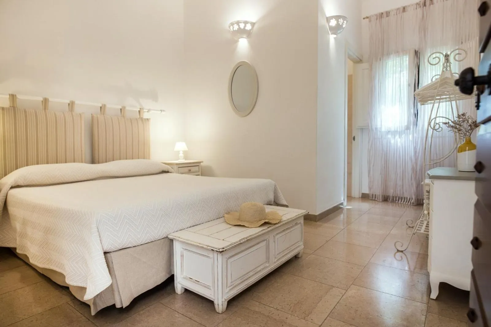 Bed in Antica Masseria Ficazzana - Tenuta