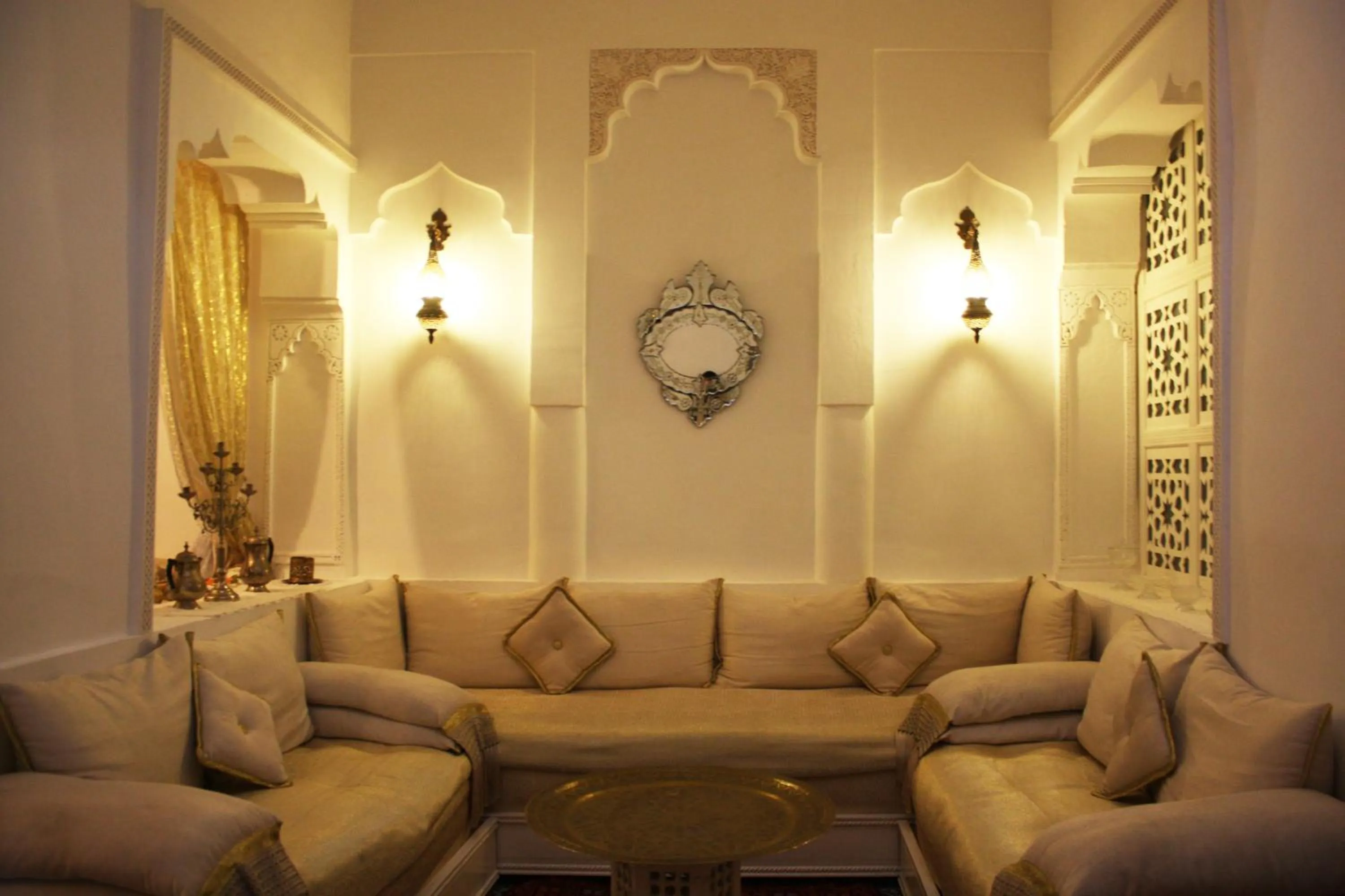 Communal lounge/ TV room in Riad Dar Arsama