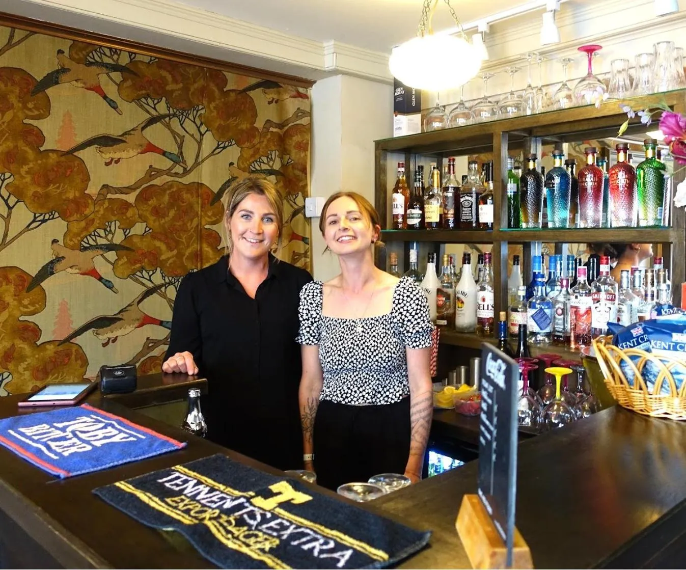 Lounge or bar in One Holyrood Hotel & Cafe