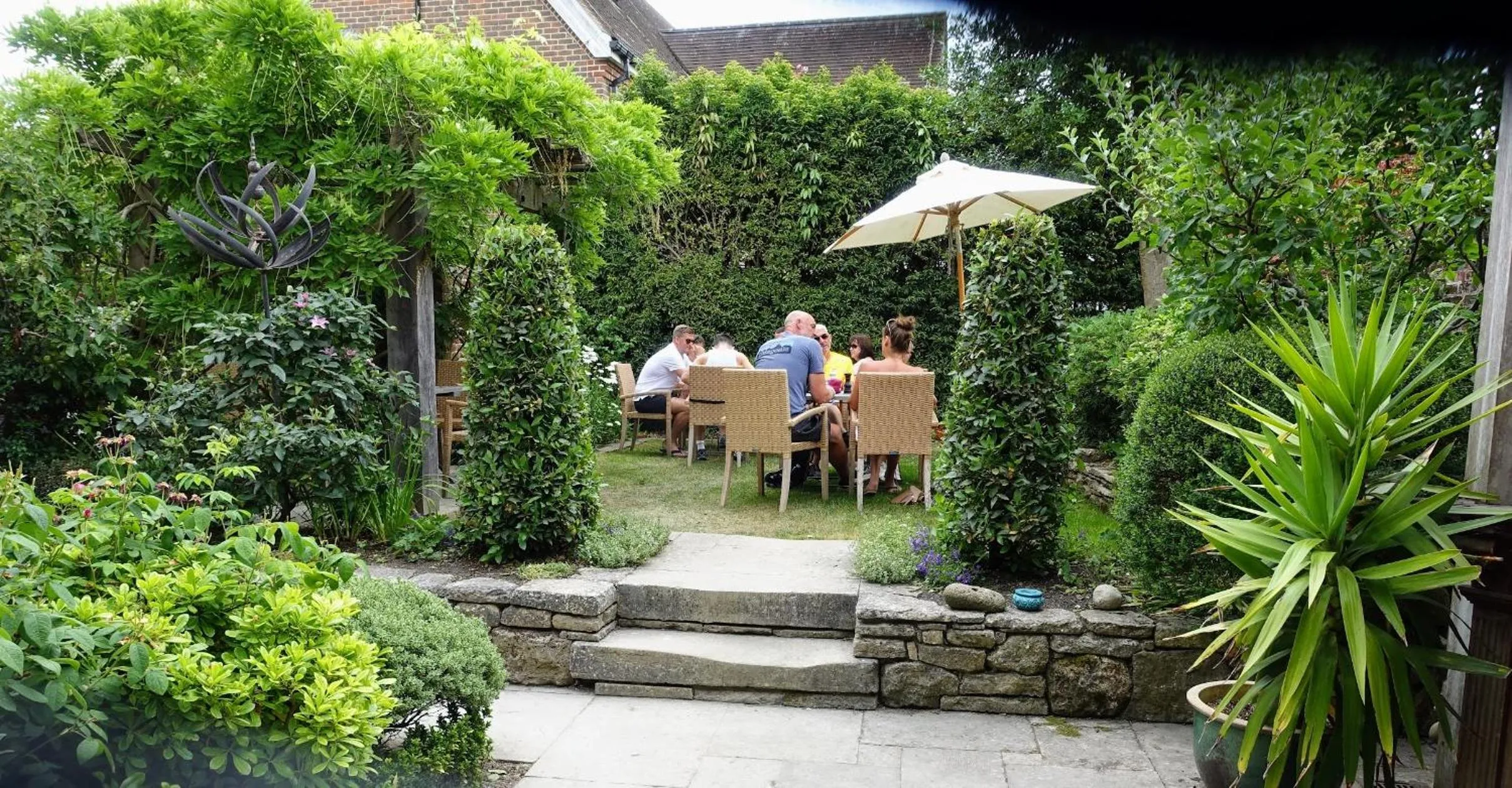 Garden in One Holyrood Hotel & Cafe