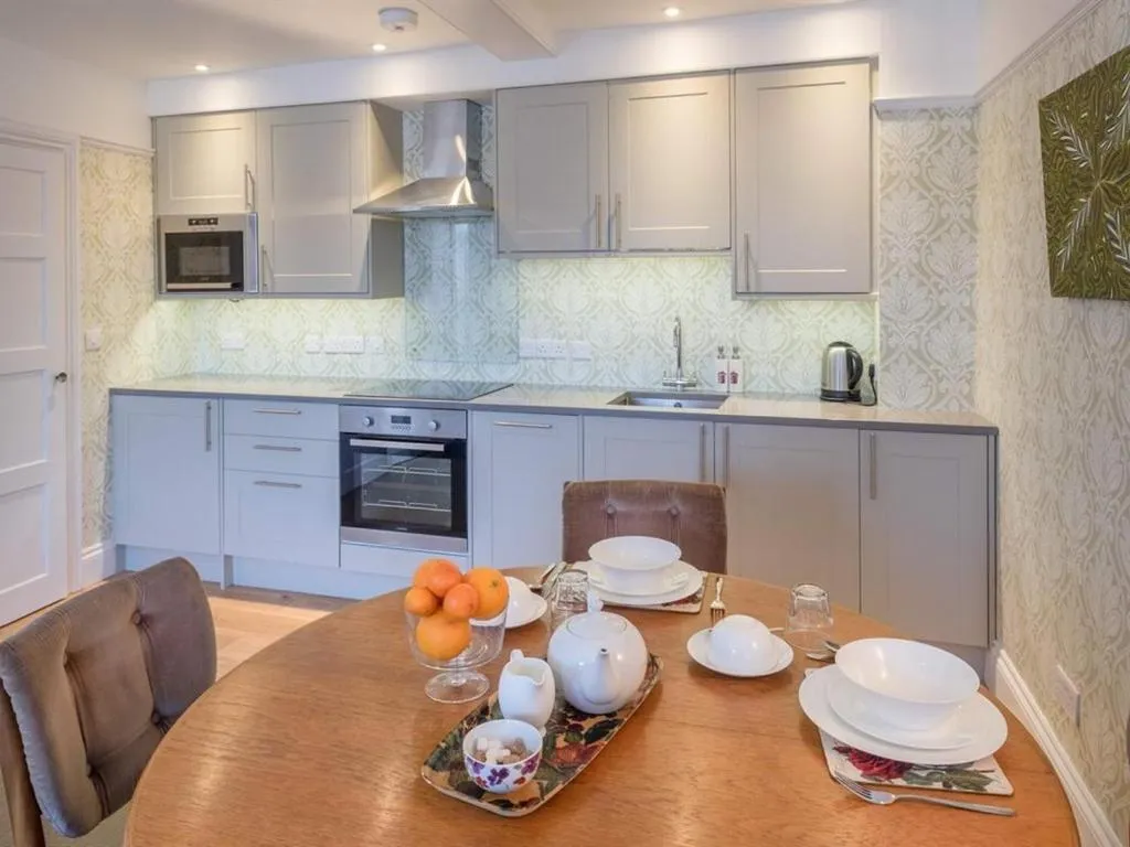 Other in One Holyrood Hotel & Cafe