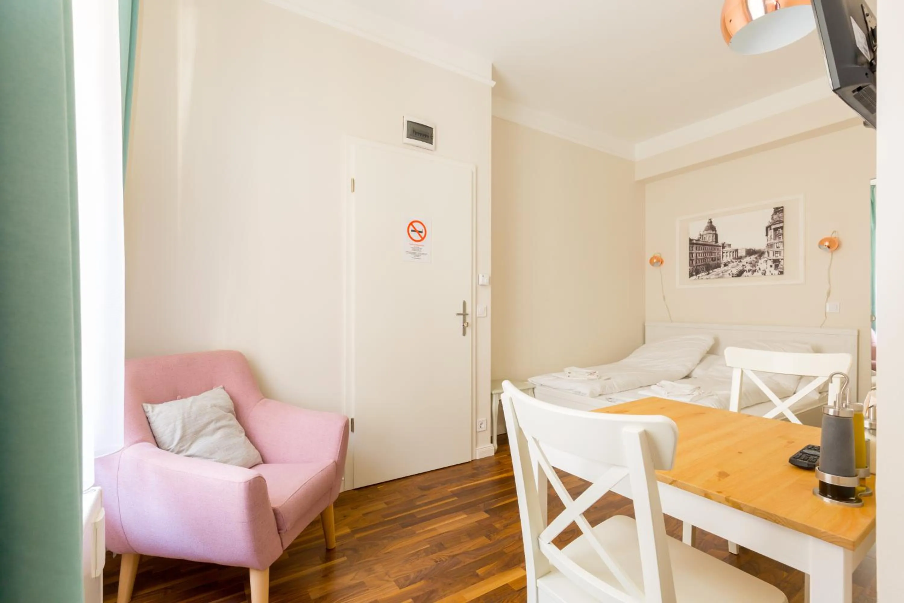 Living room in Otto Studios