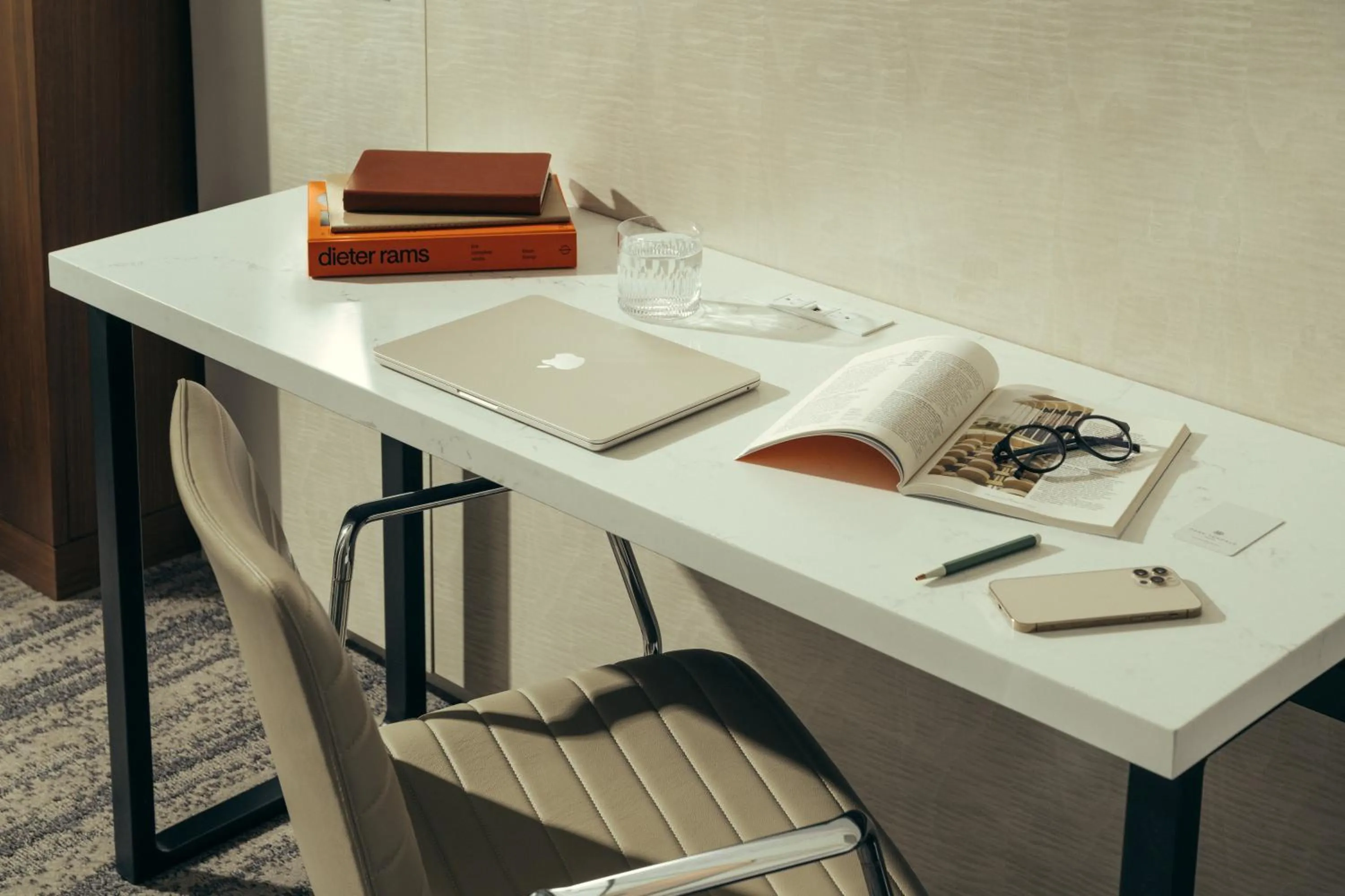 Bedroom in Park Terrace Hotel