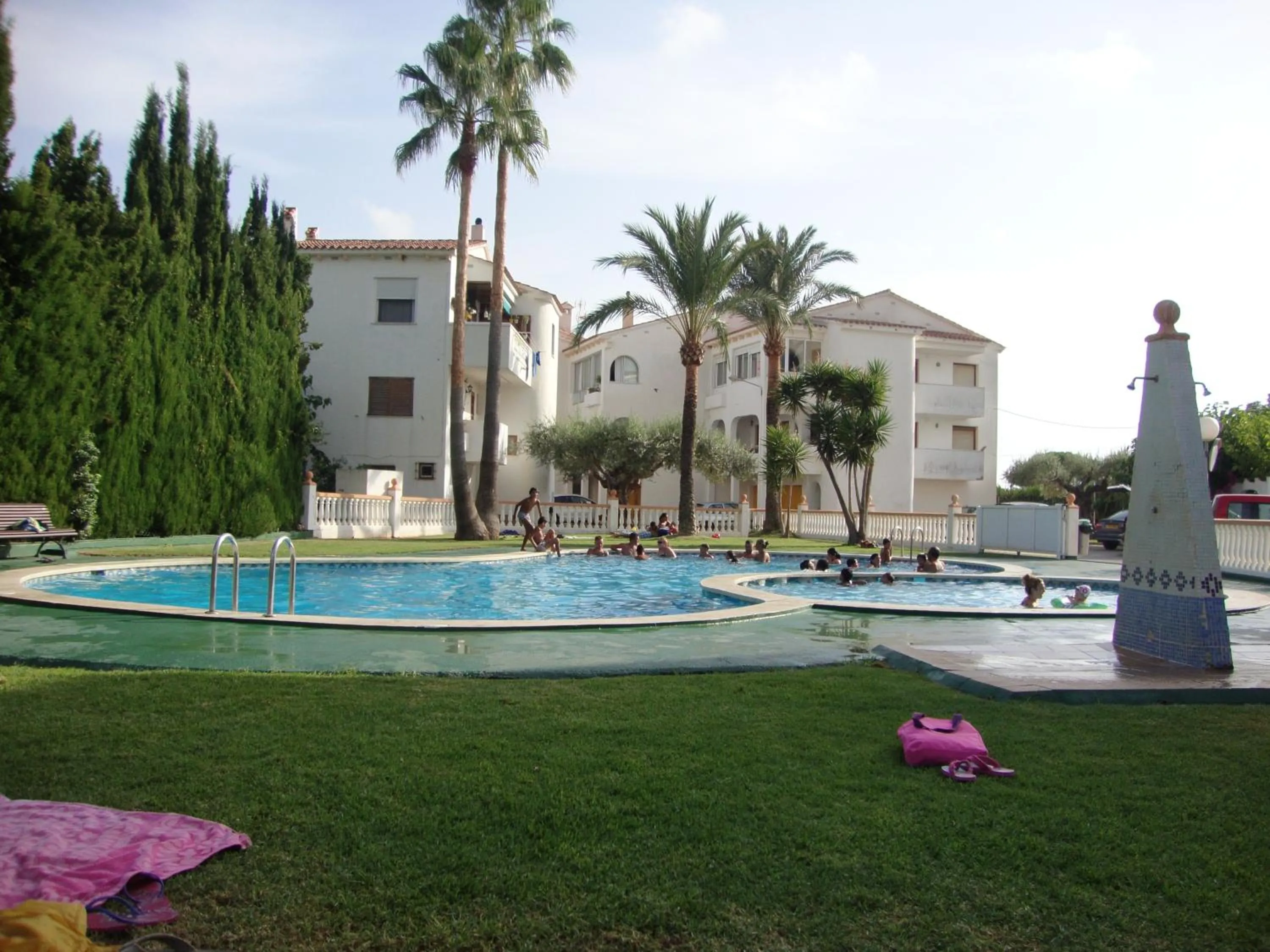 Swimming pool in Alquileres Cap y Corp