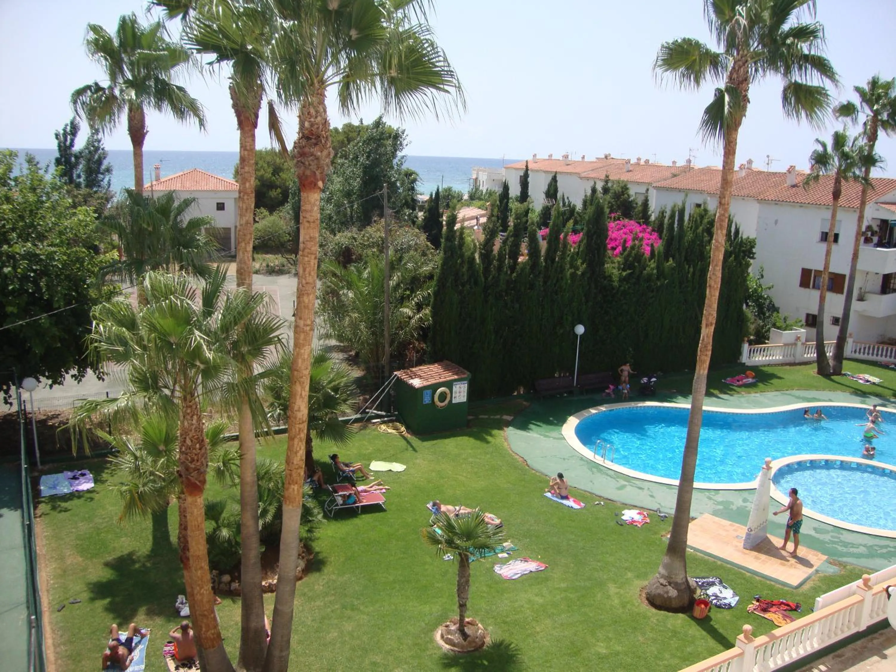 Swimming pool in Alquileres Cap y Corp