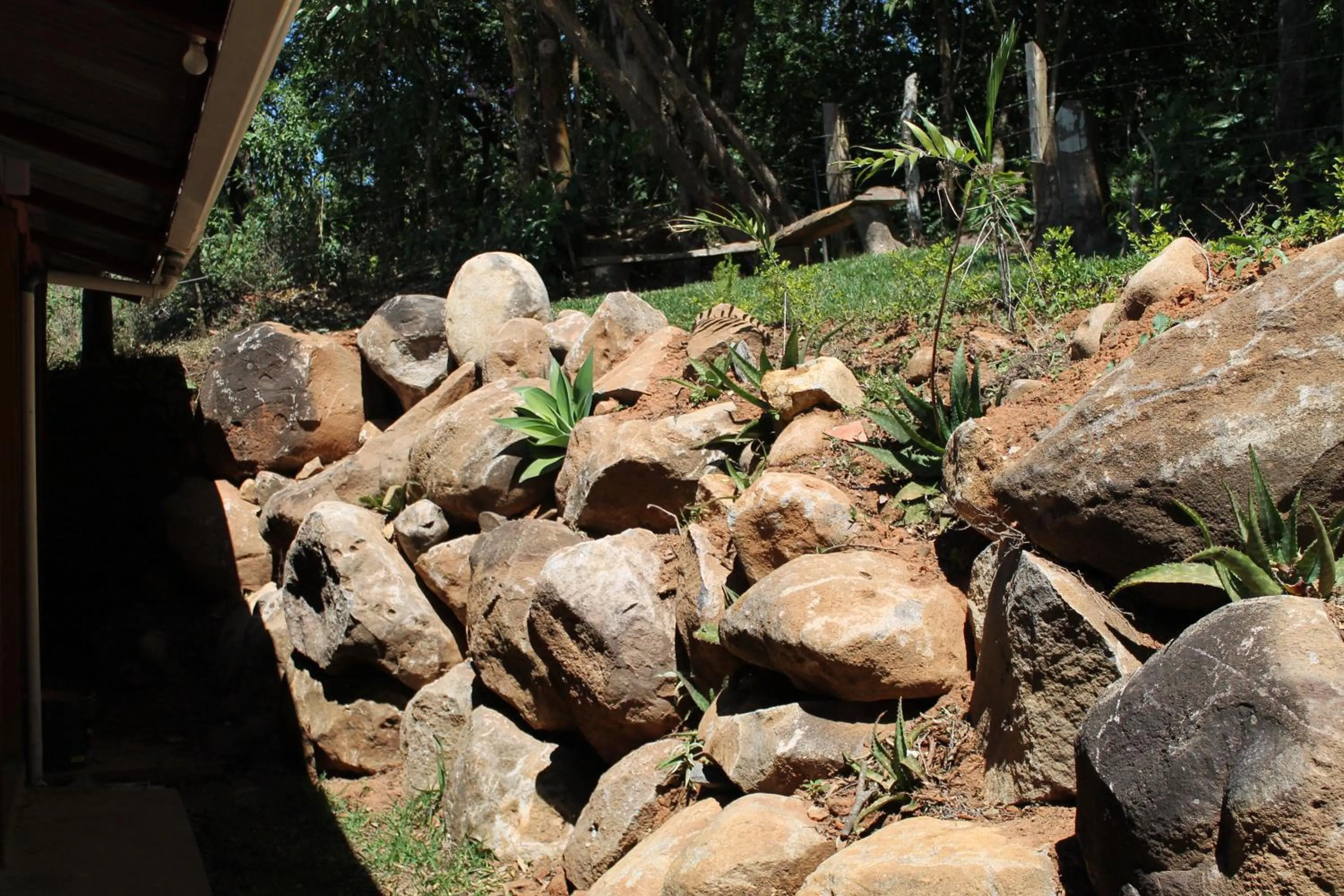 Patio in Greemount Hotel
