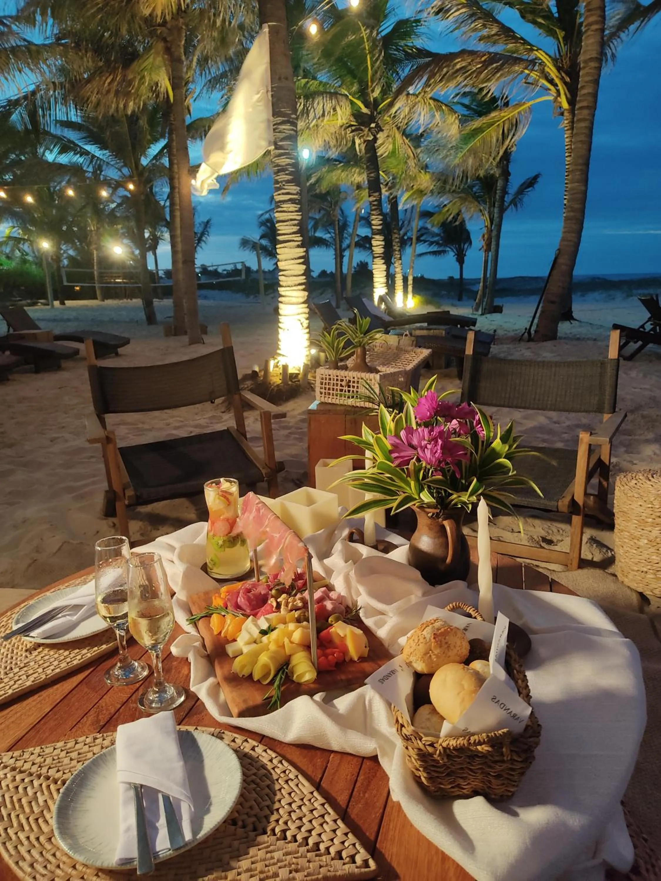Food and drinks in Hotel Varandas Beach