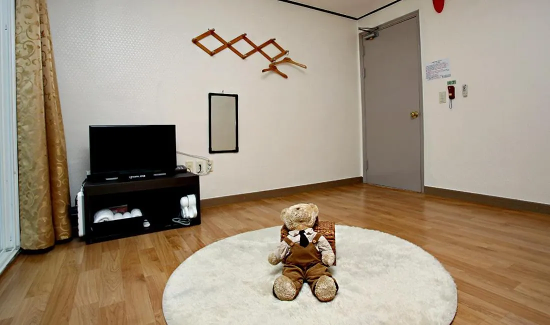 Decorative detail in Hotel Mallipo