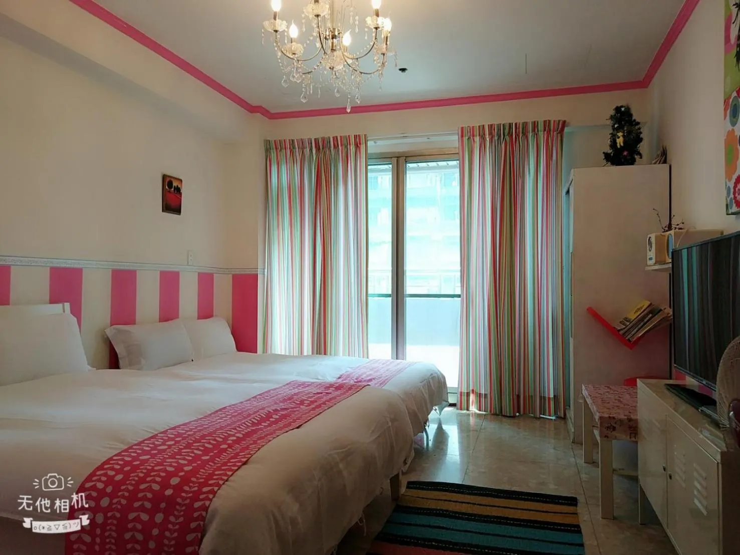 Bed in CT Theme Suite