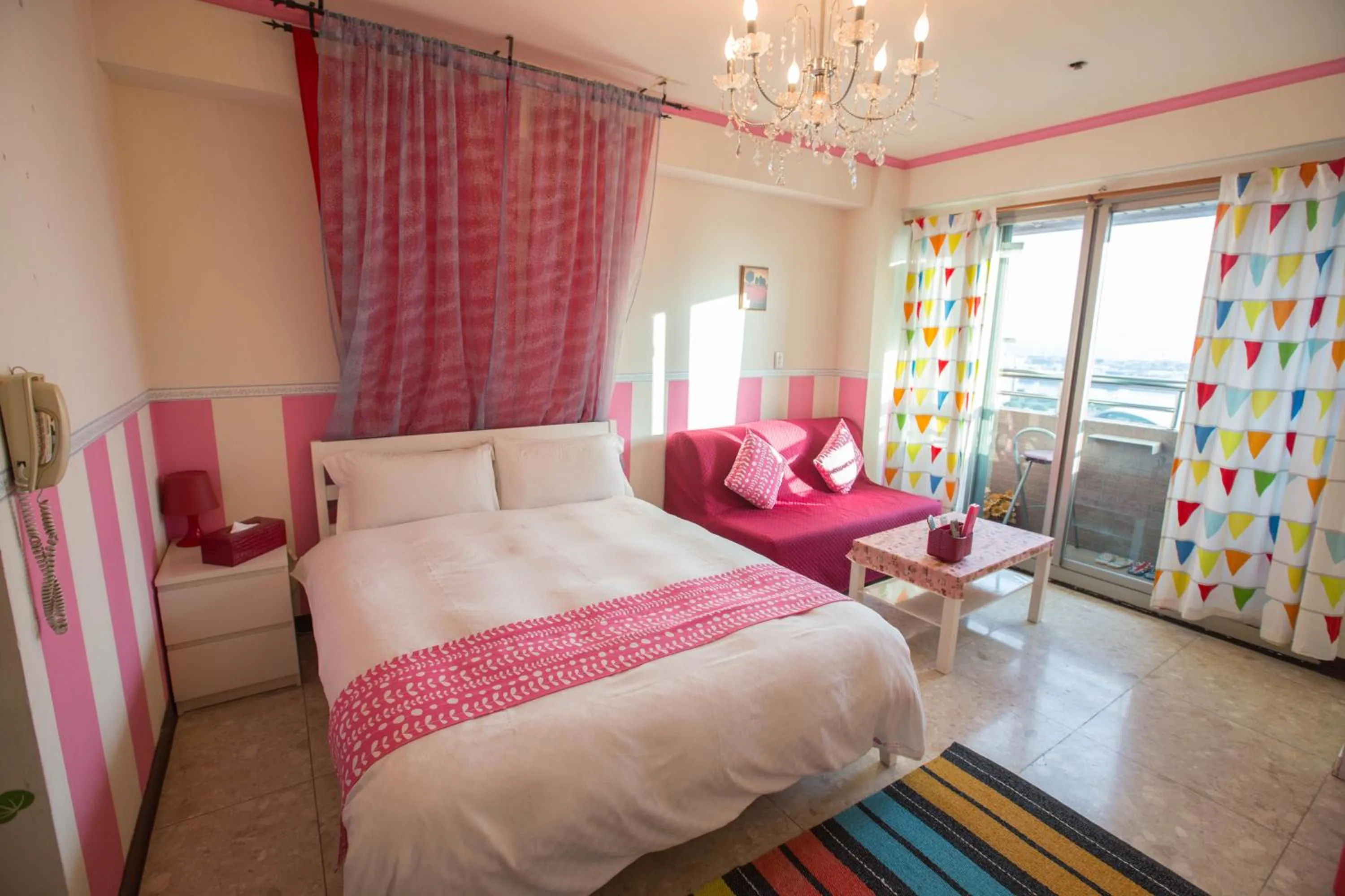 Bed in CT Theme Suite