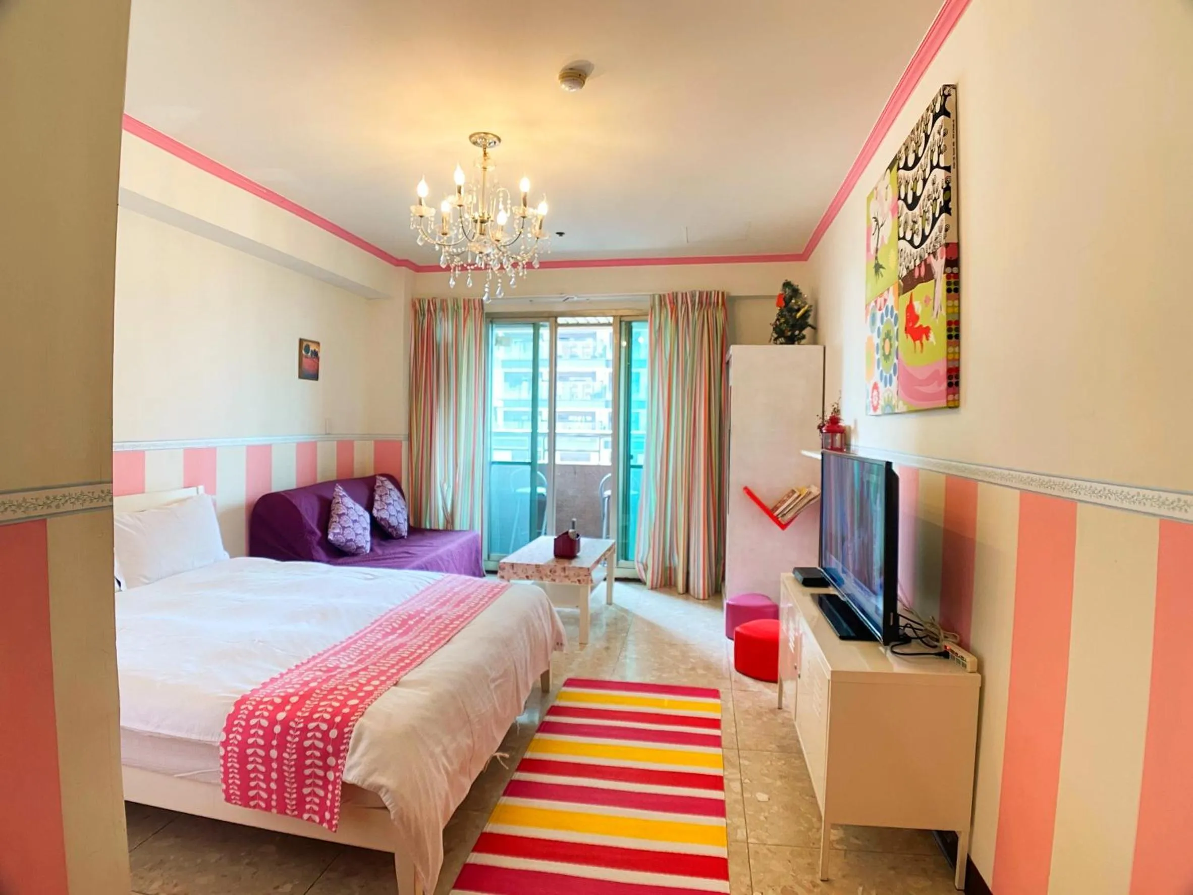 Bed in CT Theme Suite