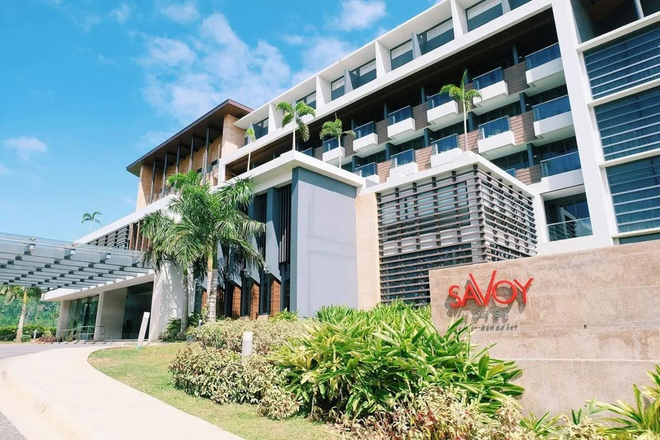 Facade/entrance in Savoy Hotel Boracay near Newcoast Beach