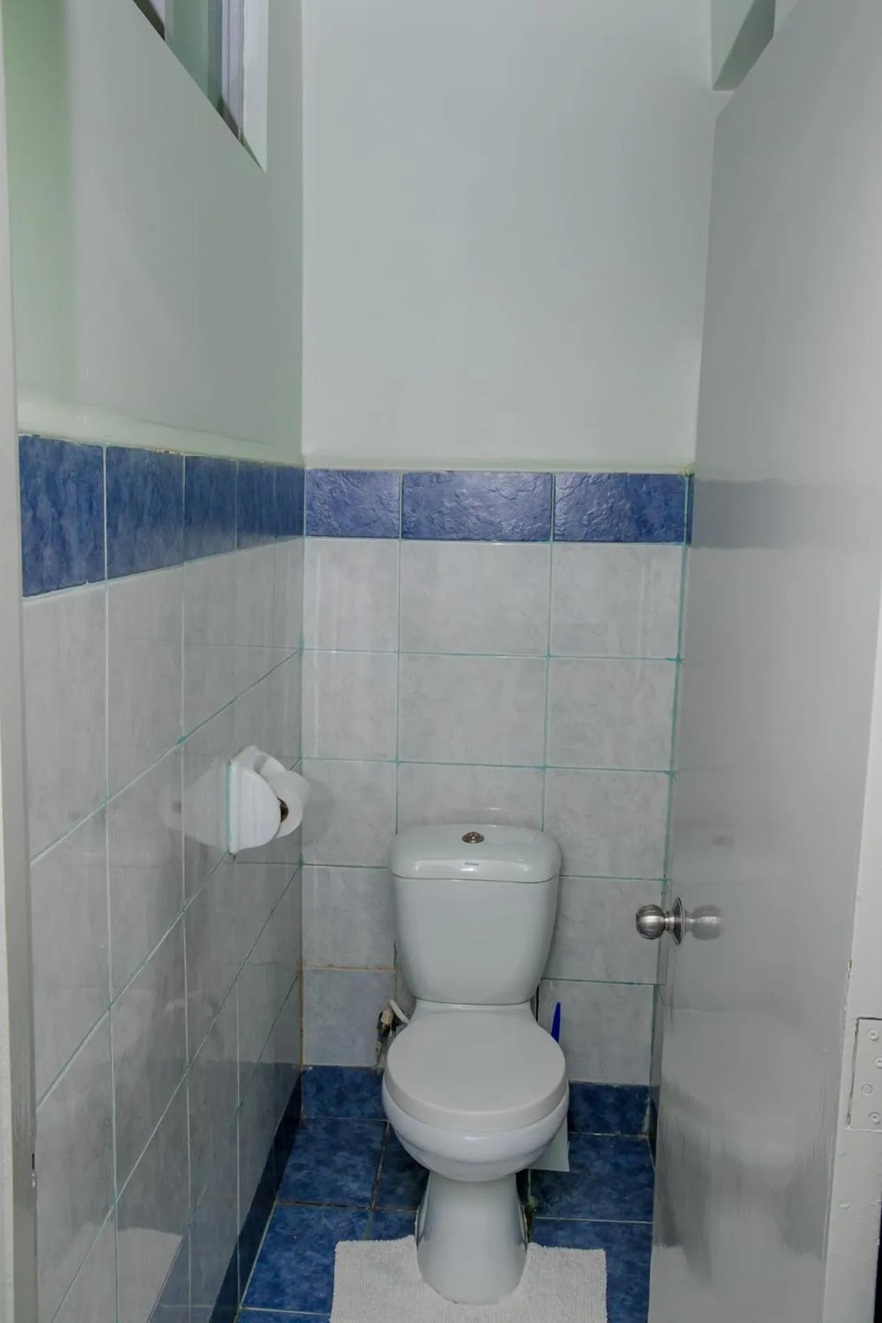 Toilet in Nairobi Airport Apartments