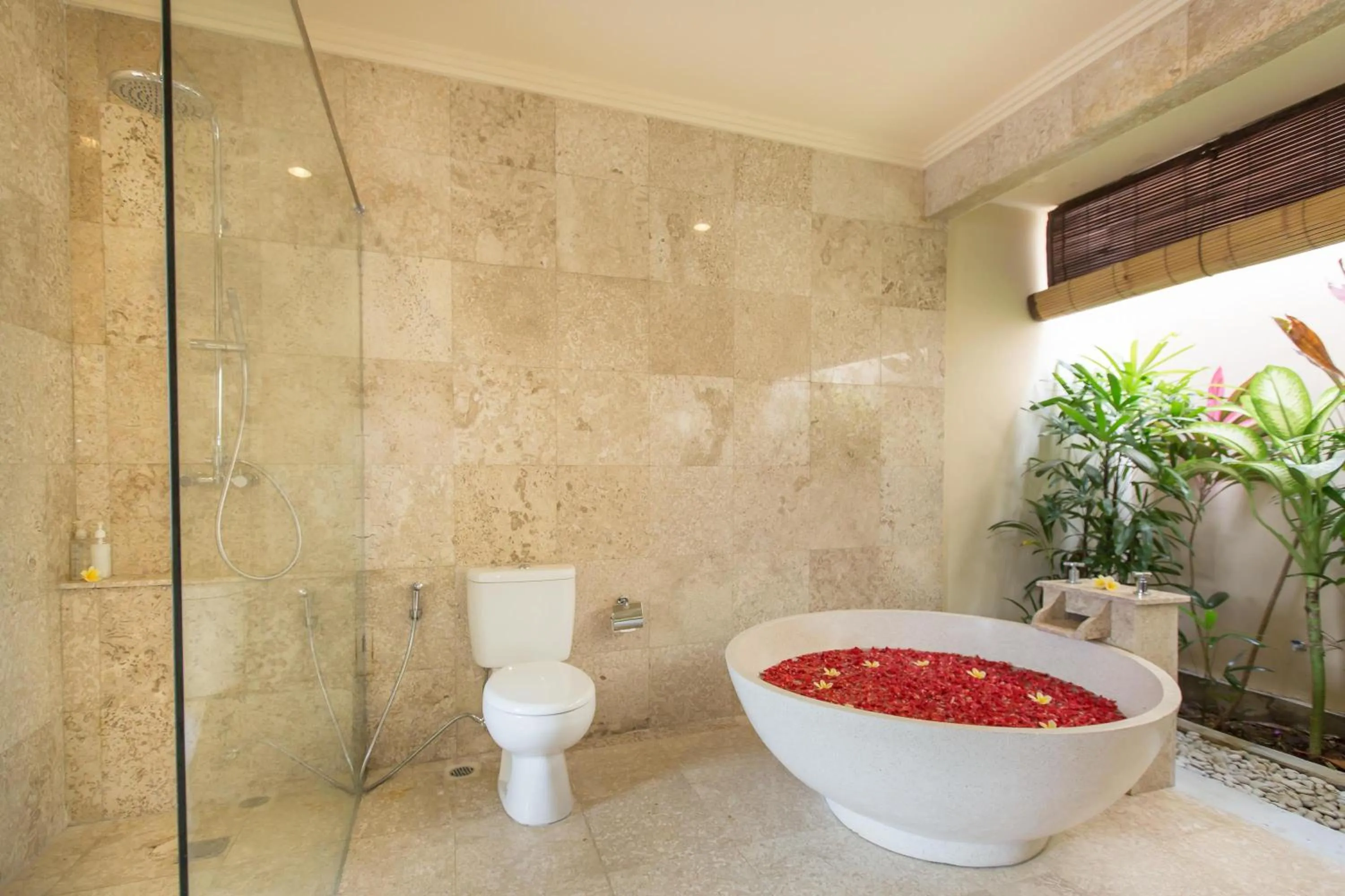 Bath in The Reika Villas by Nagisa Bali
