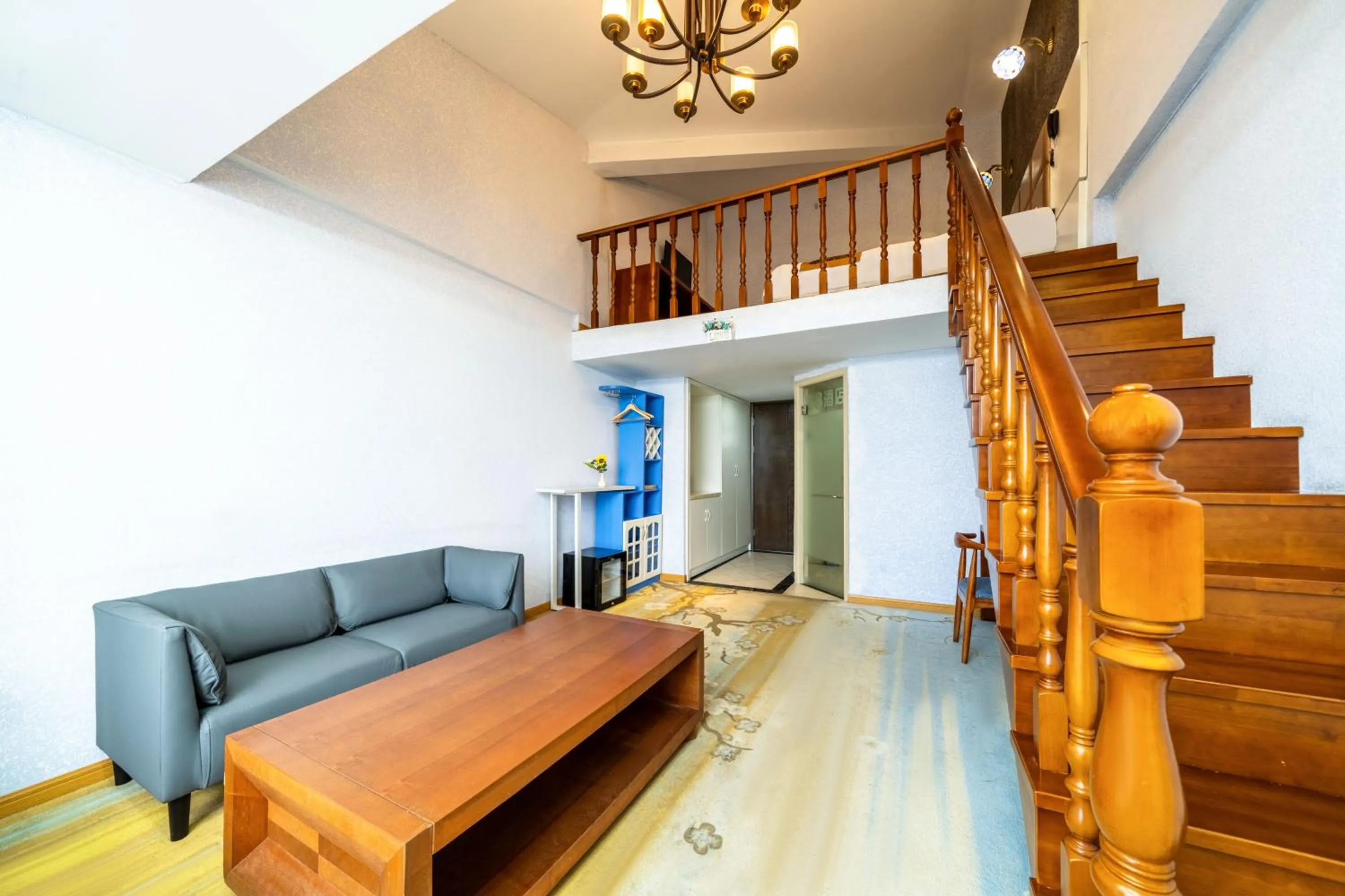 Living room in Bo Ai International Hotel Shanghai Pudong Airport Branch-Provide shuttle services to Pudong Airport and Disneyland