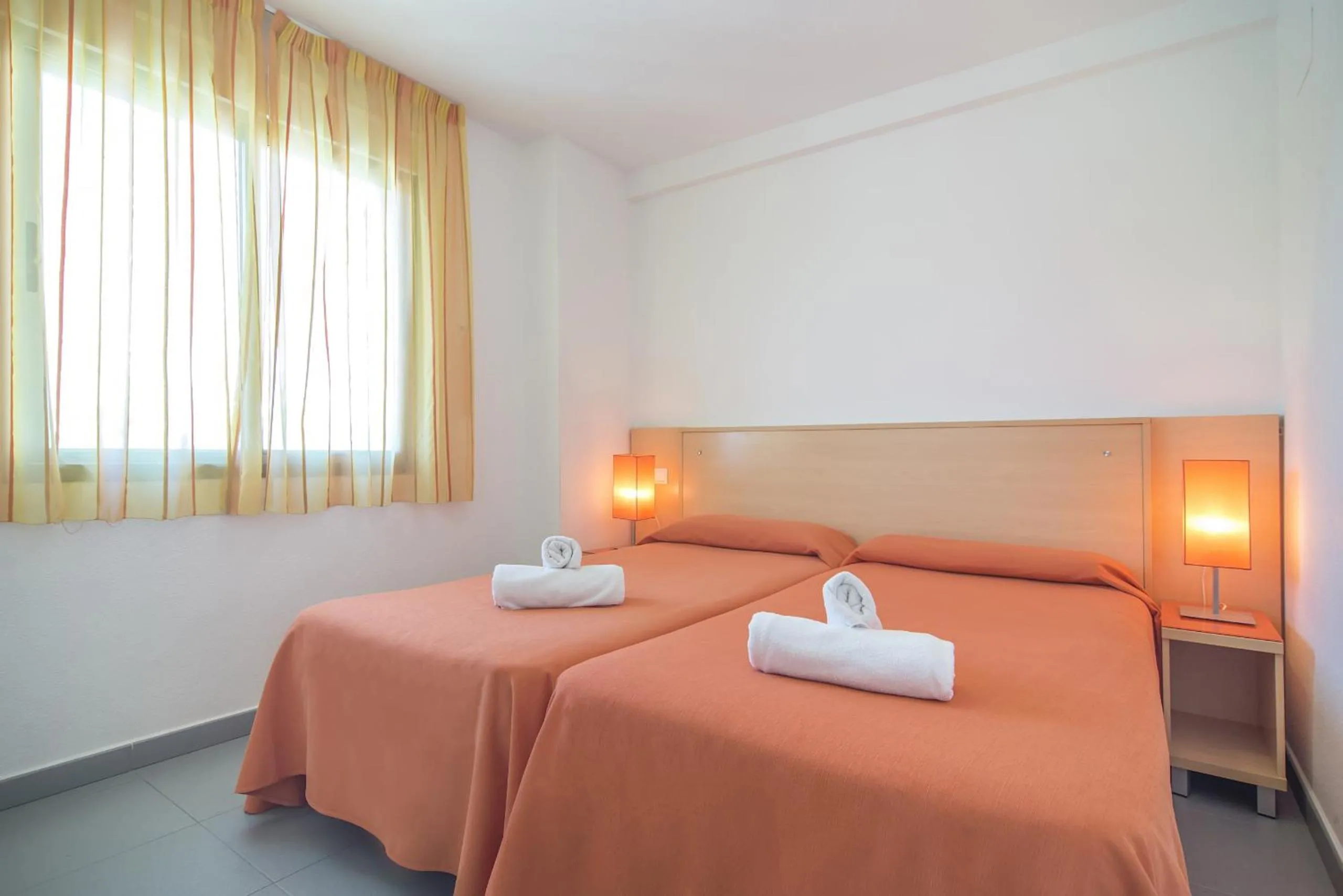 Bed in Apartamentos Hipocampos Calpe Rent Apart
