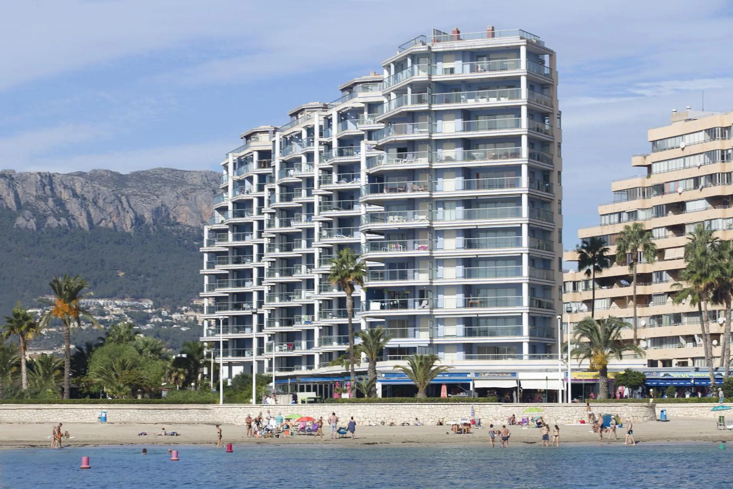 Property building in Apartamentos Hipocampos Calpe Rent Apart