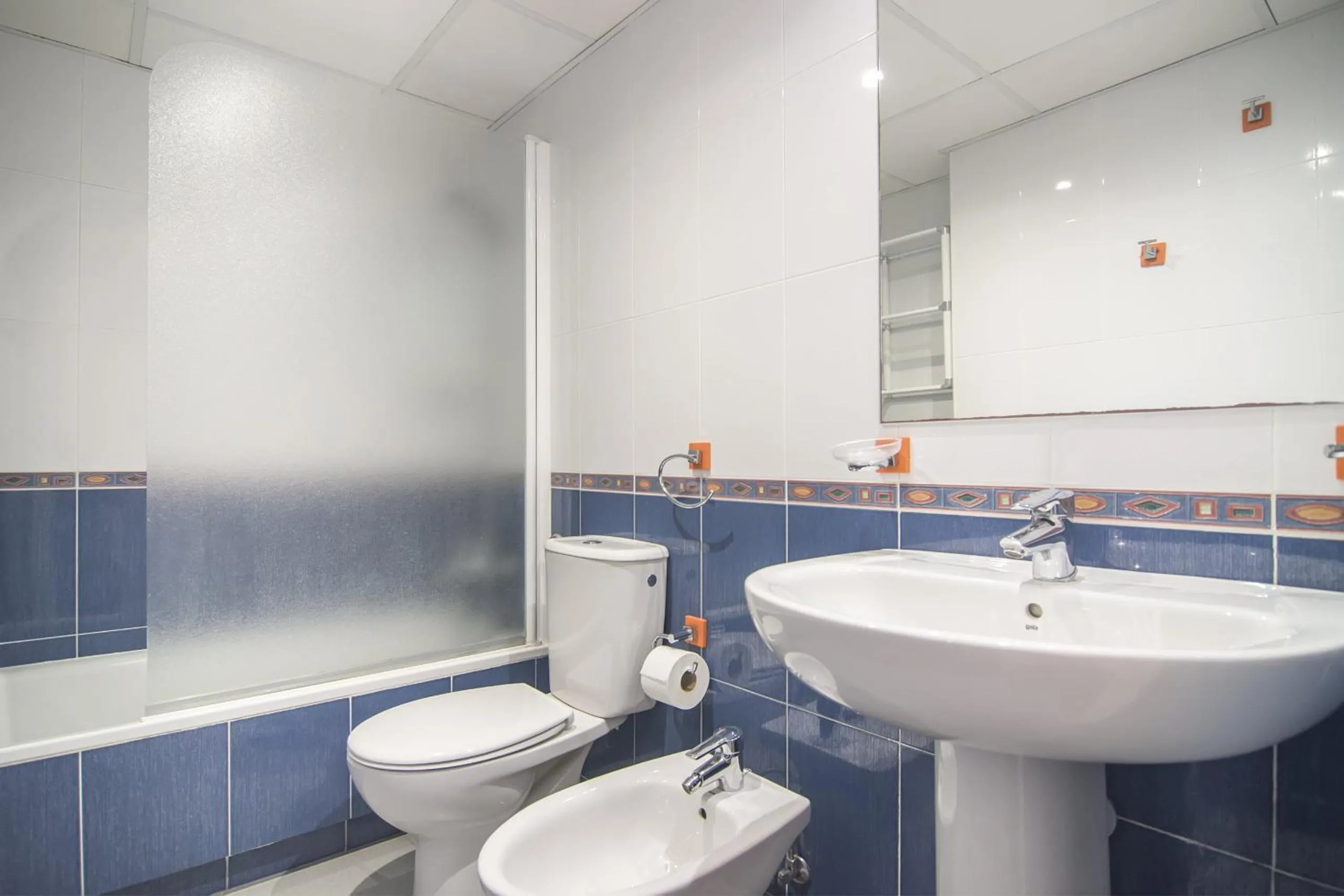 Bathroom in Apartamentos Hipocampos Calpe Rent Apart
